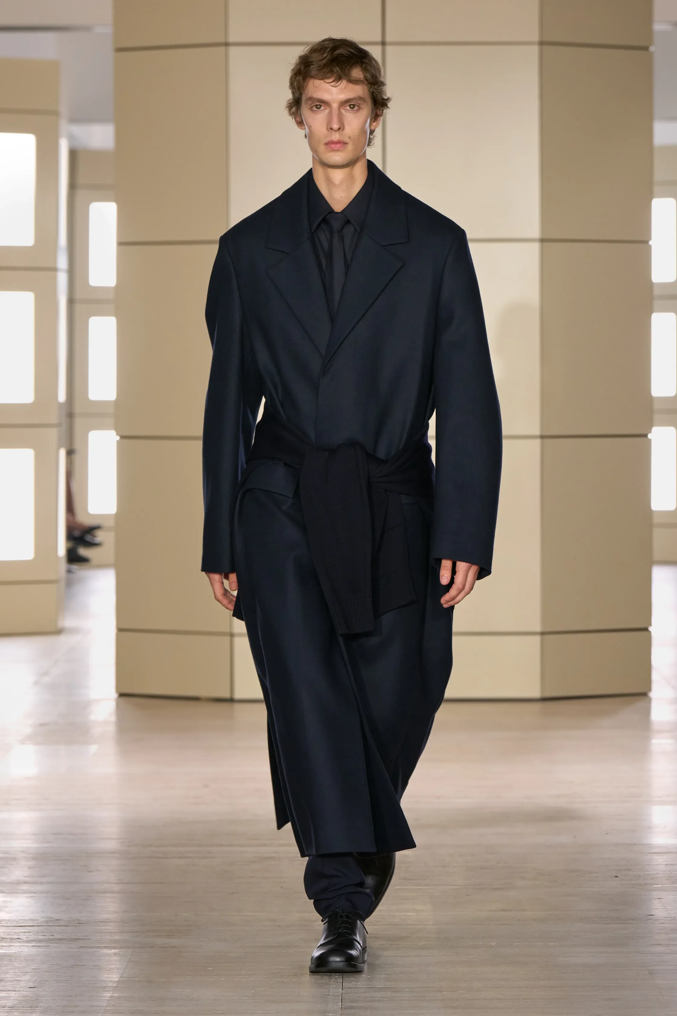 00002-cos-fall-2026-ready-to-wear-credit-gorunway.jpg.webp