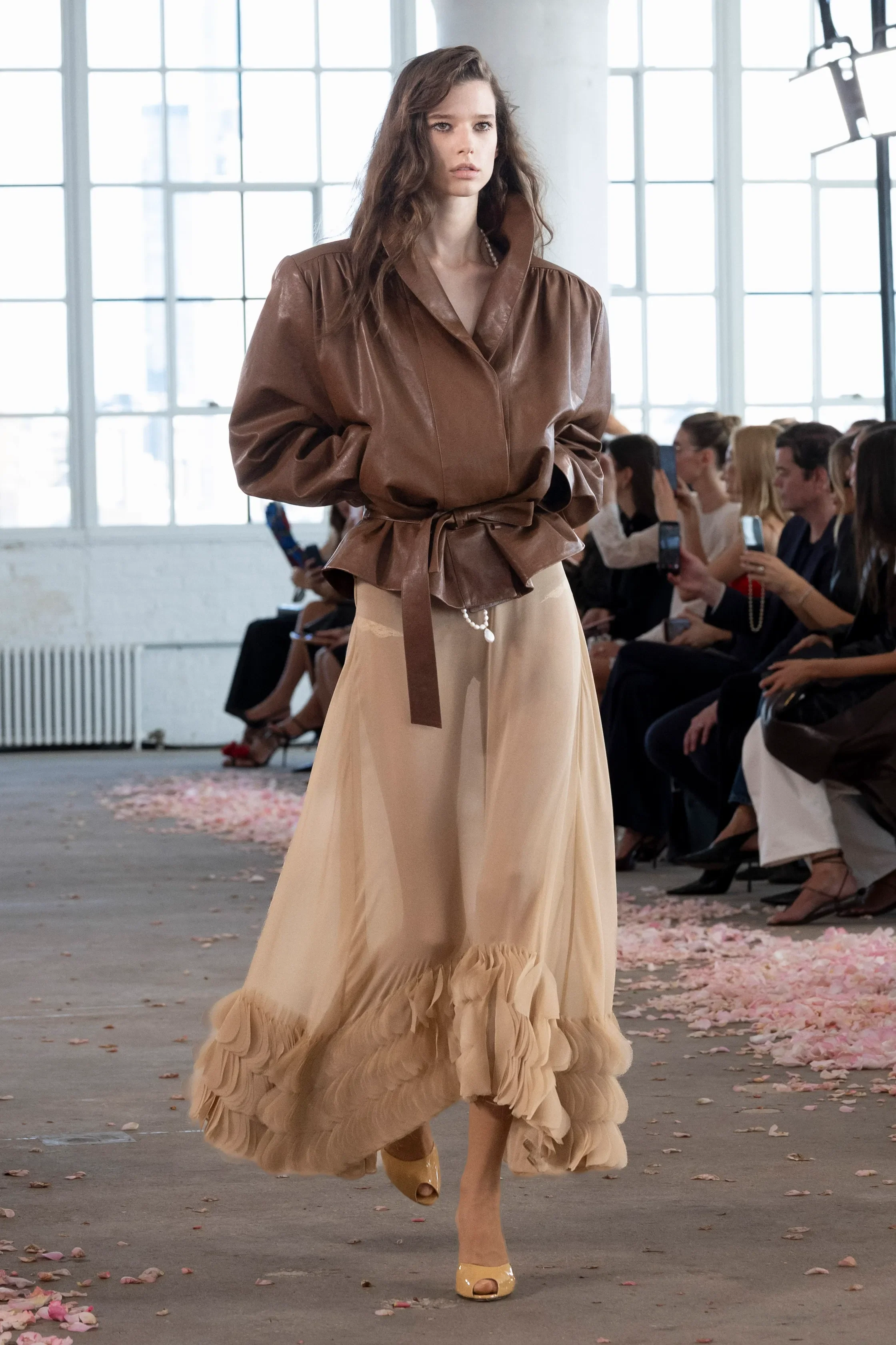 00006-magda-butrym-spring-2027-ready-to-wear-credit-brand.jpg.webp