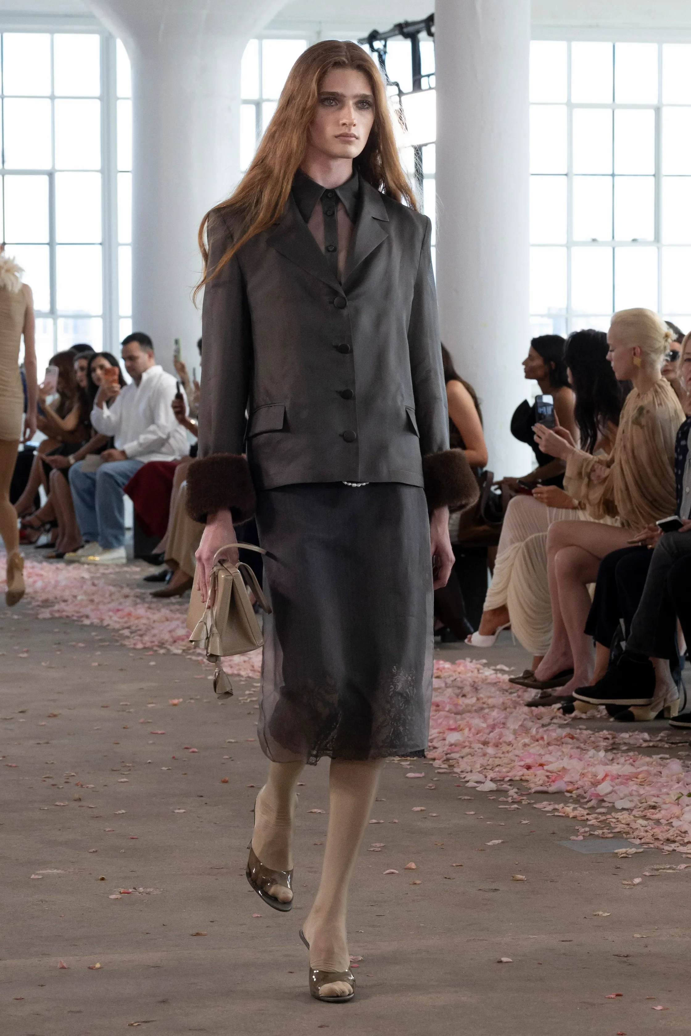 00014-magda-butrym-spring-2027-ready-to-wear-credit-brand.jpg.webp