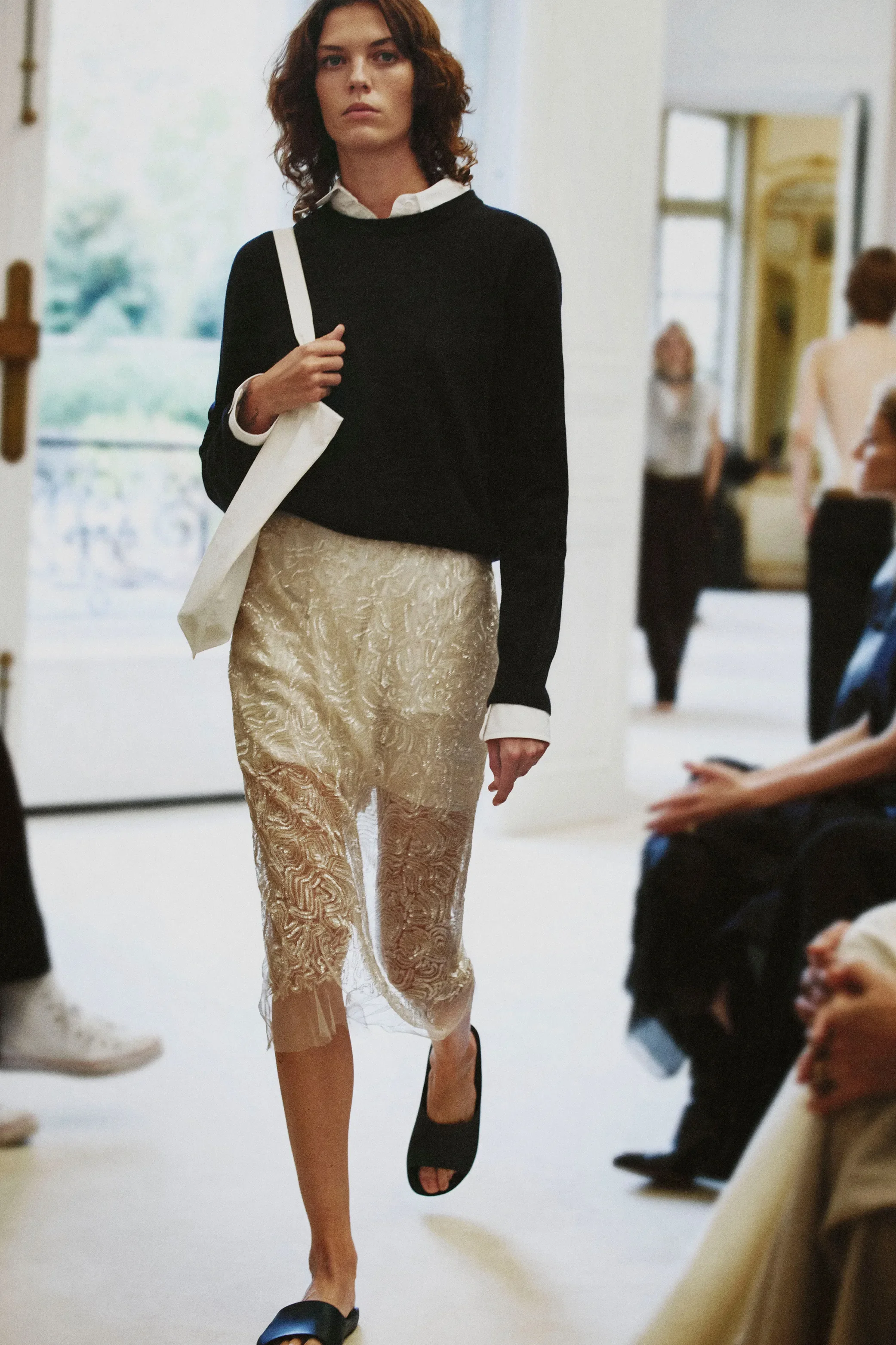 00010-the-row-spring-2027-ready-to-wear-credit-brand.jpg.webp
