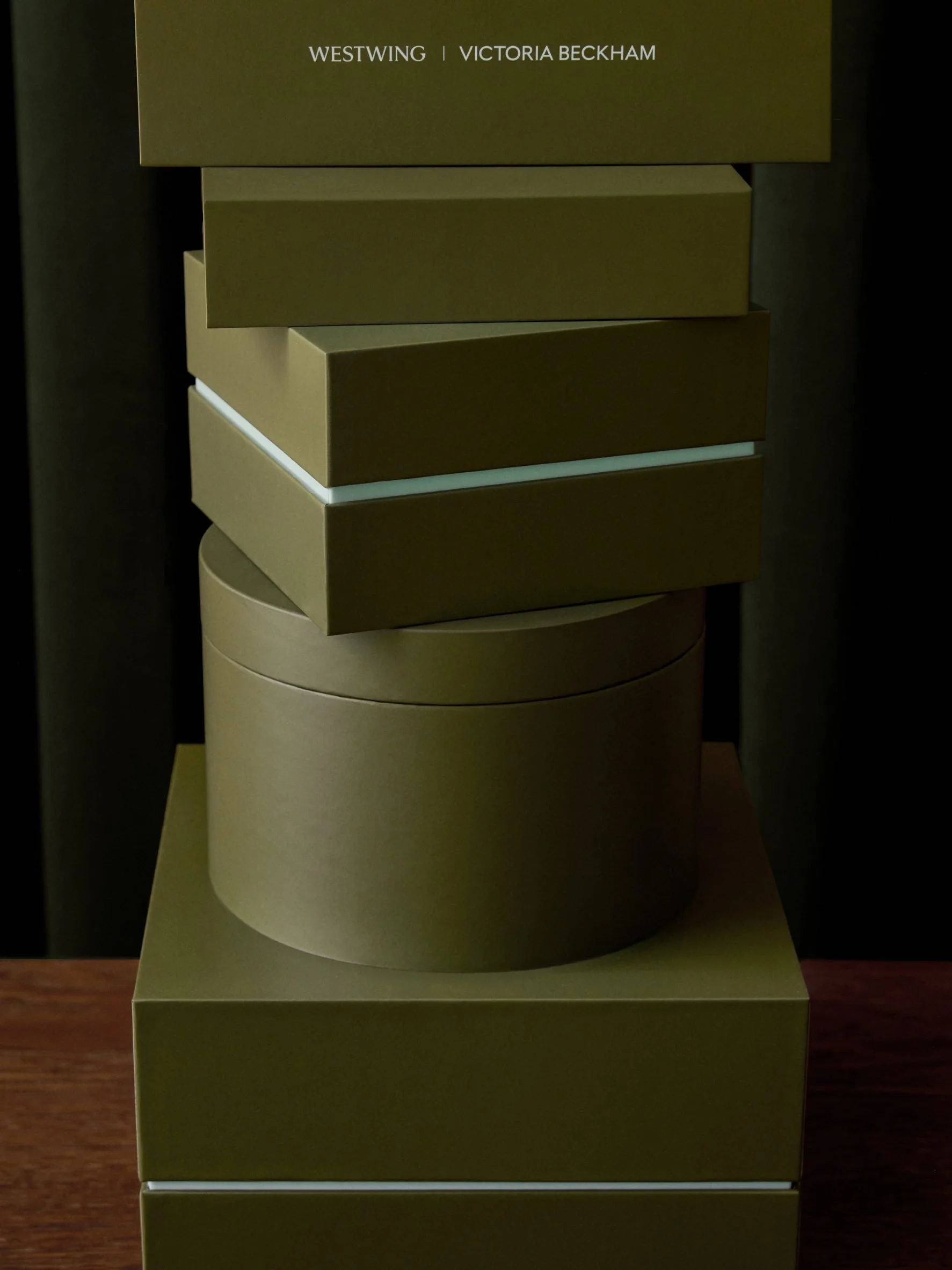westwing-victoria-beckham-homeware-collection-design_dezeen_2364_col_42-scaled.jpg