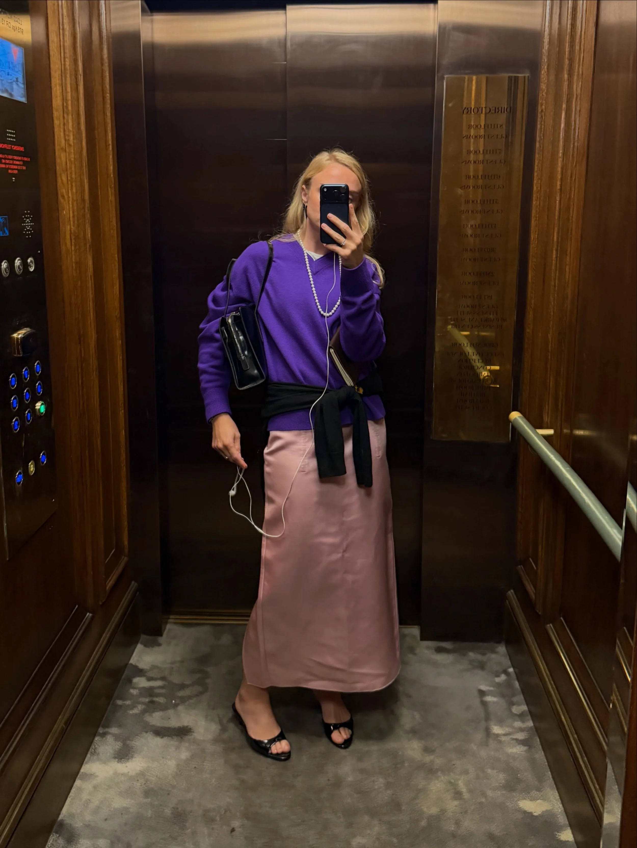 This Is the Fall Color Trend Everyone Is Starting to Wear