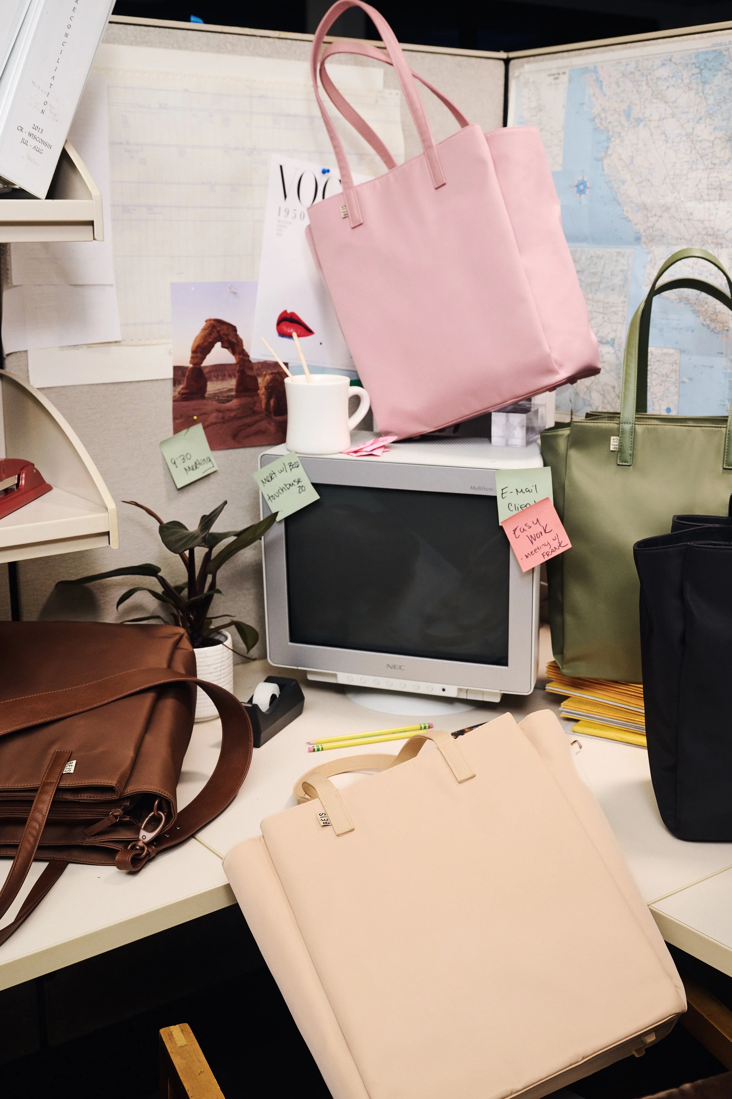 BEIS_NYLON_PRODUCT_0055 copy.jpg