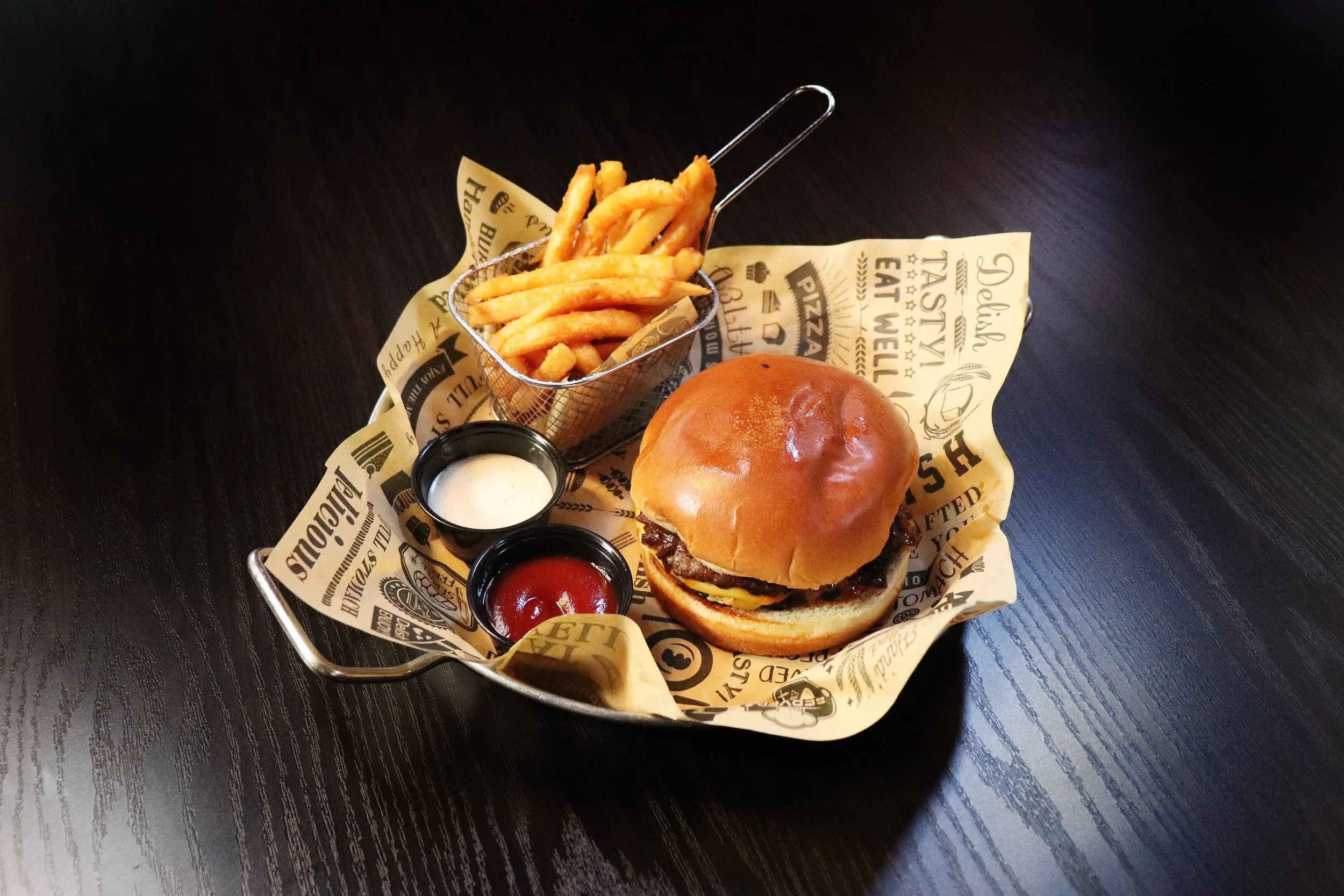 anju burger.jpeg