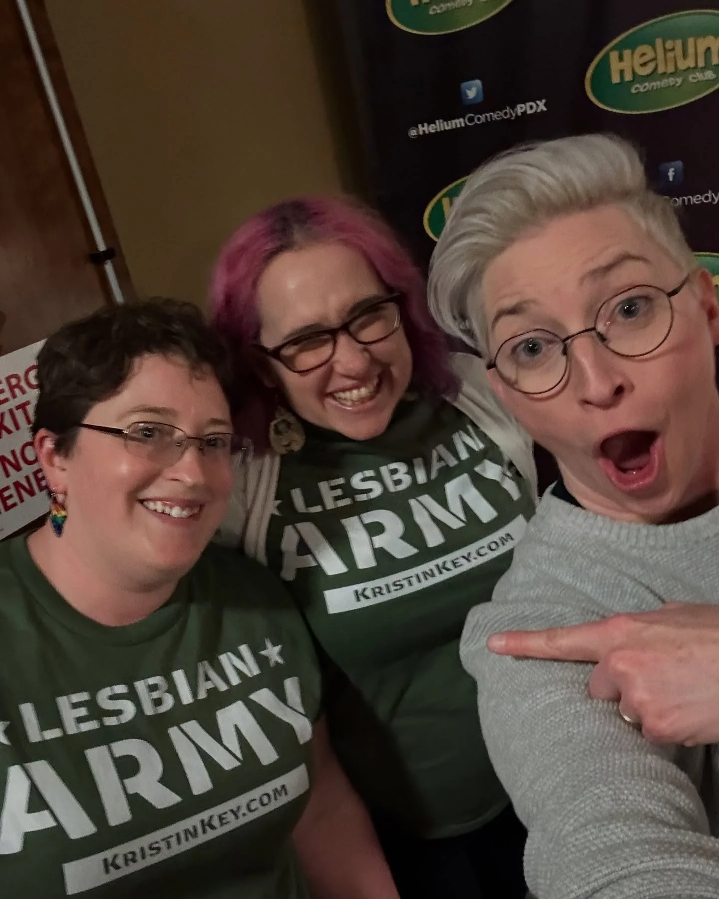 KK_LesbianArmyFans2.jpg