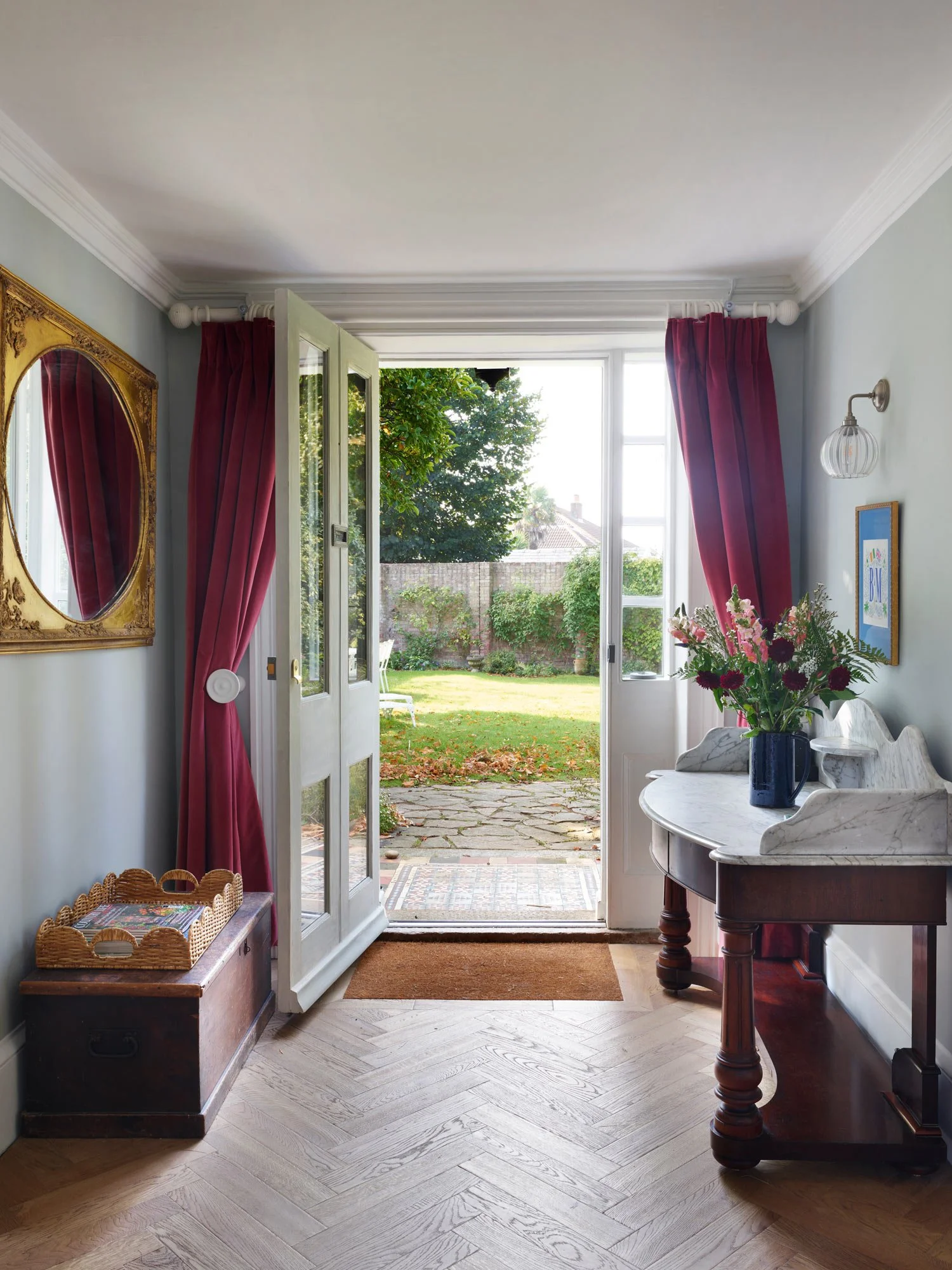 Emilia's-home99772v1c.jpg
