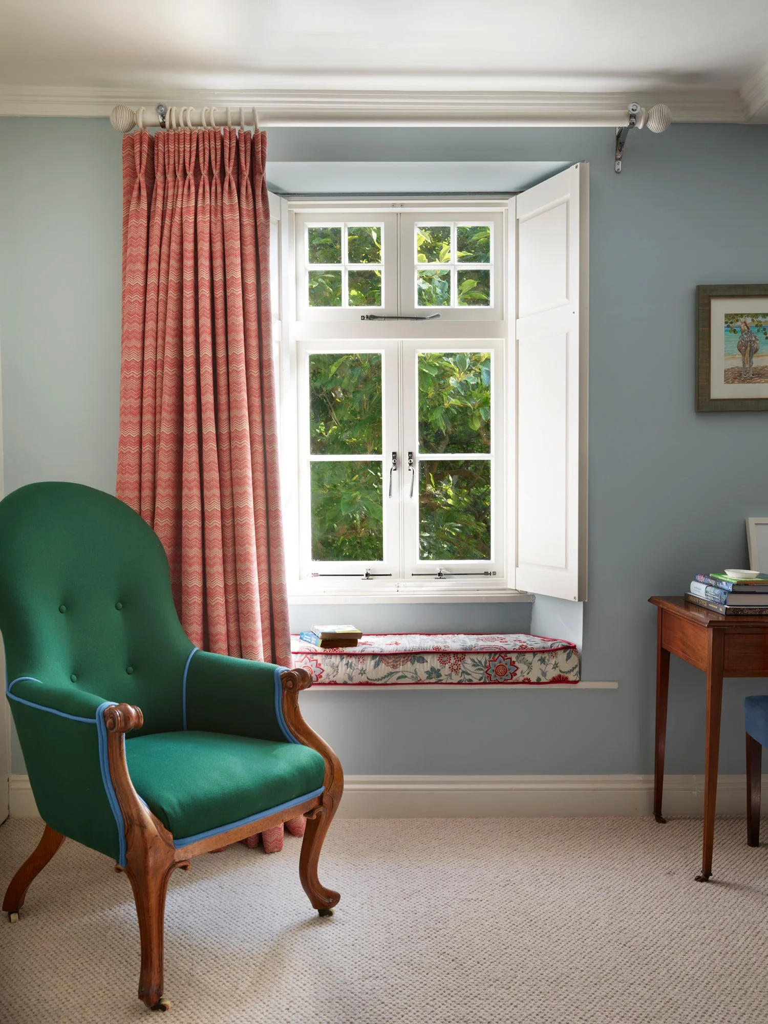Emilia's-home99630v1.jpg
