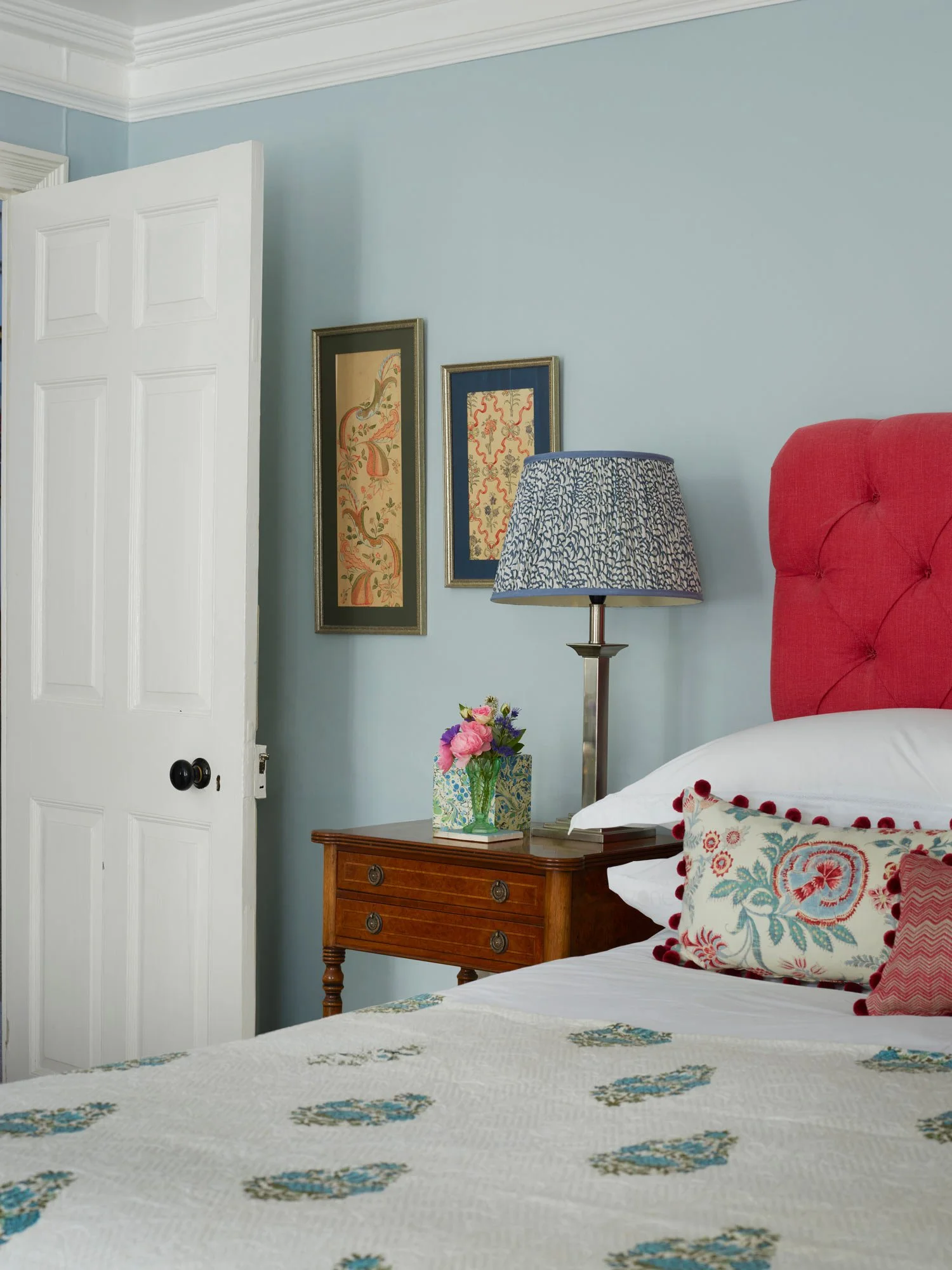 Emilia's-home99655v1bR.jpg