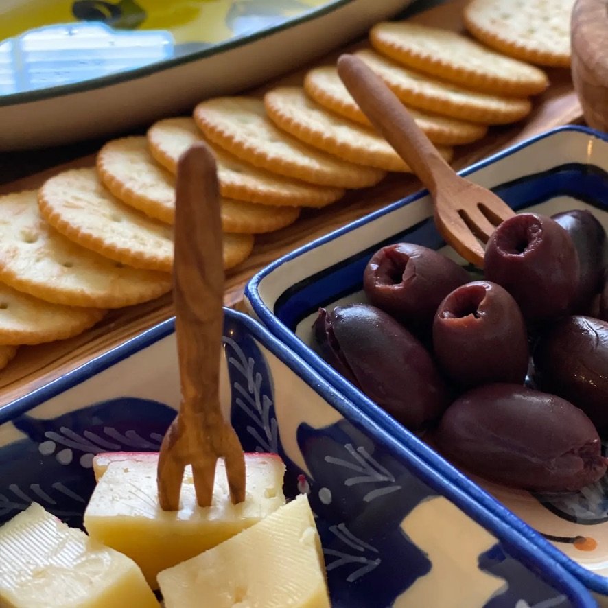 Mini Olive Wood Appetizer Fork (2 inch)