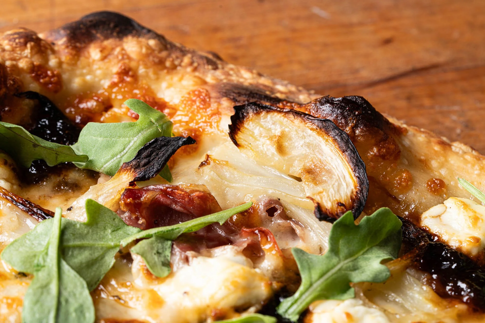 Up close look at the crust and ingredients
