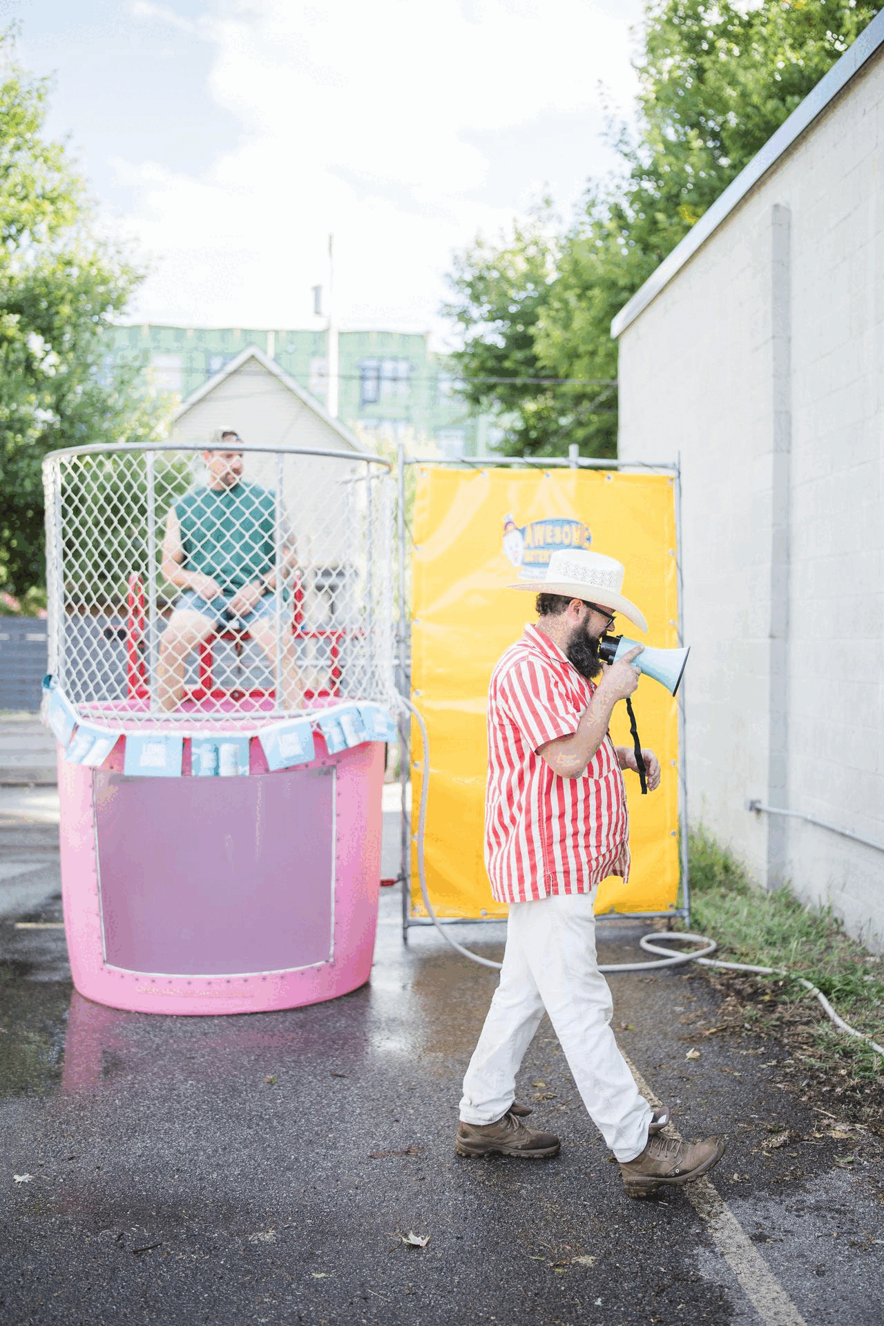 ezgif-19c73af6872f83 (1).gif