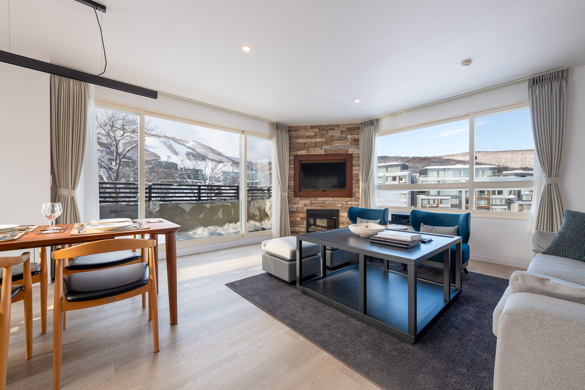 FW_06_3BR and 2BR Penthouse Suite.jpg