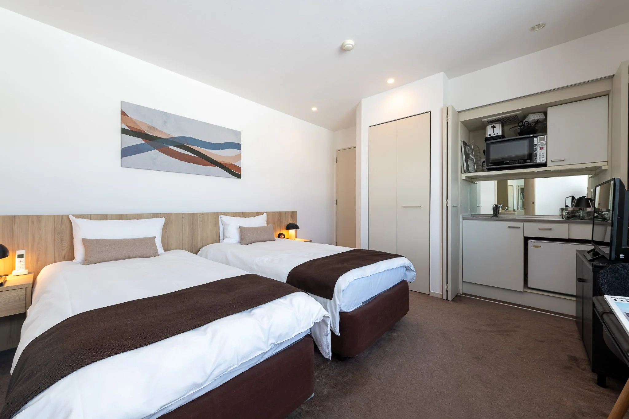 FW_20_Superior Studio.jpg