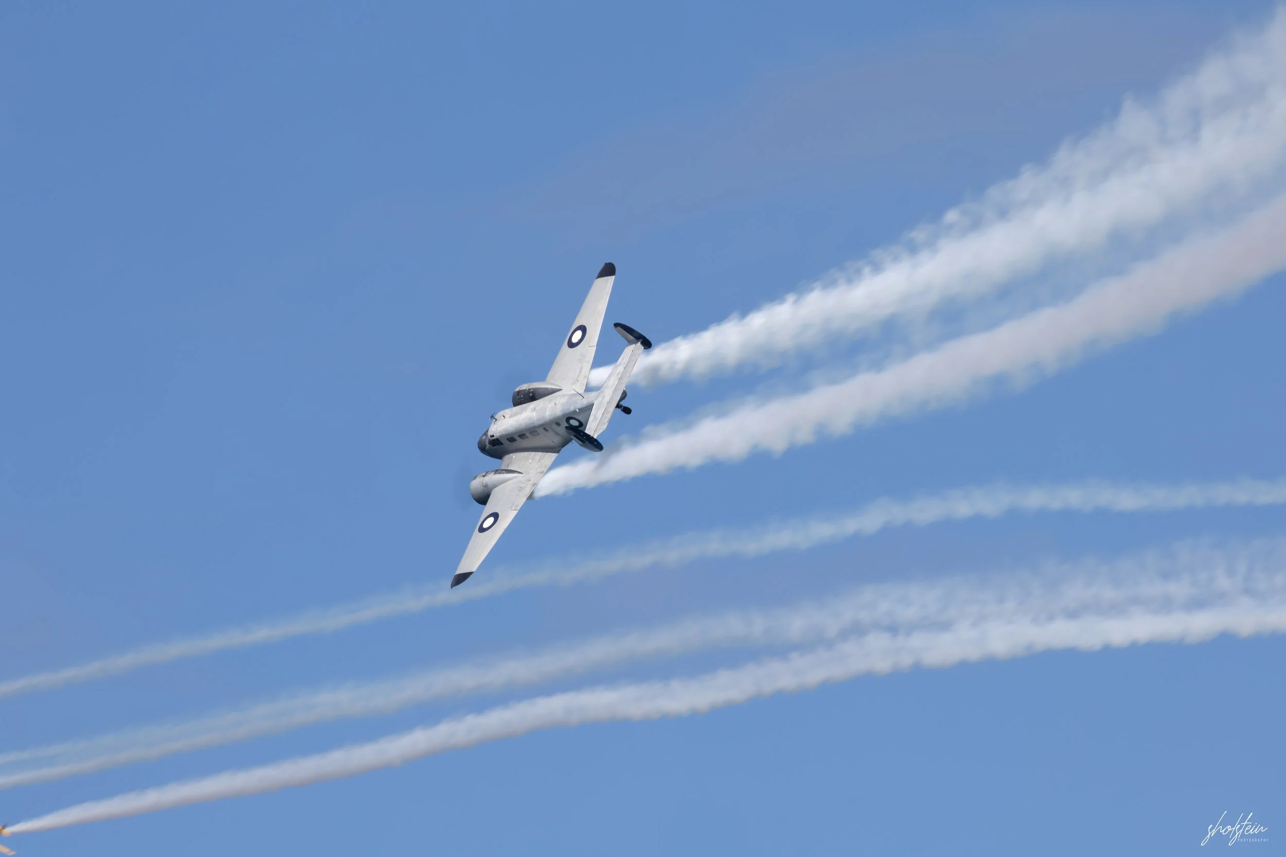 Pacific Airshow 16-8-26p1-1-251-l.jpg