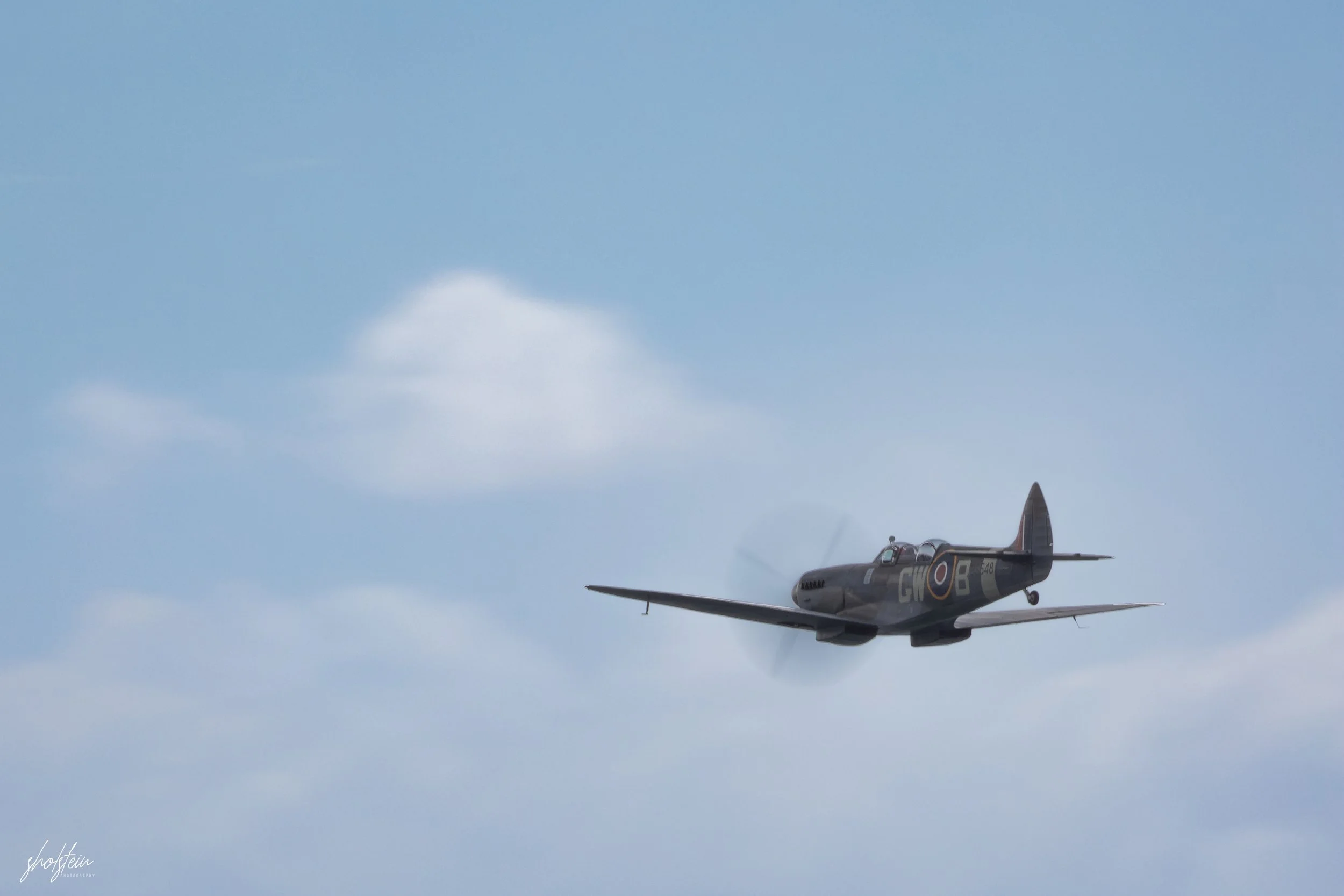 Pacific Airshow 16-8-26p1-1-131-l.jpg