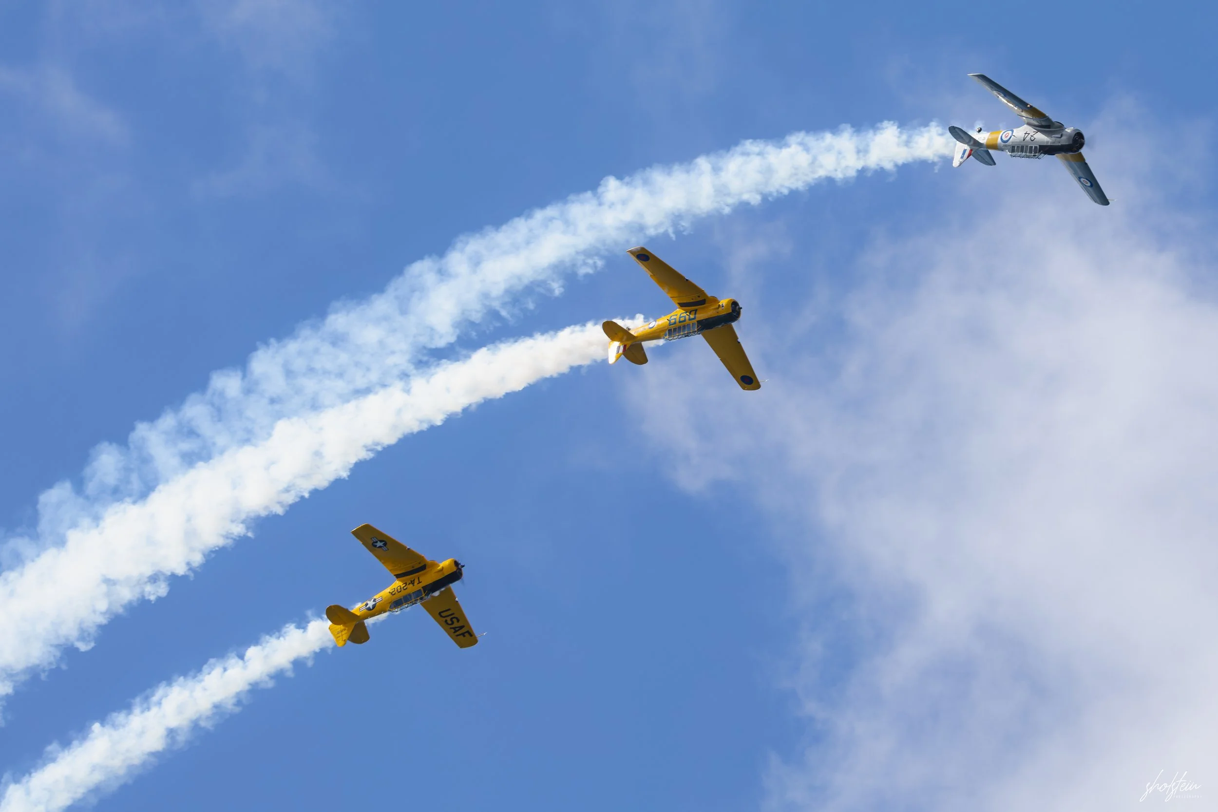 Pacific Airshow 16-8-26p1-1-264-l.jpg