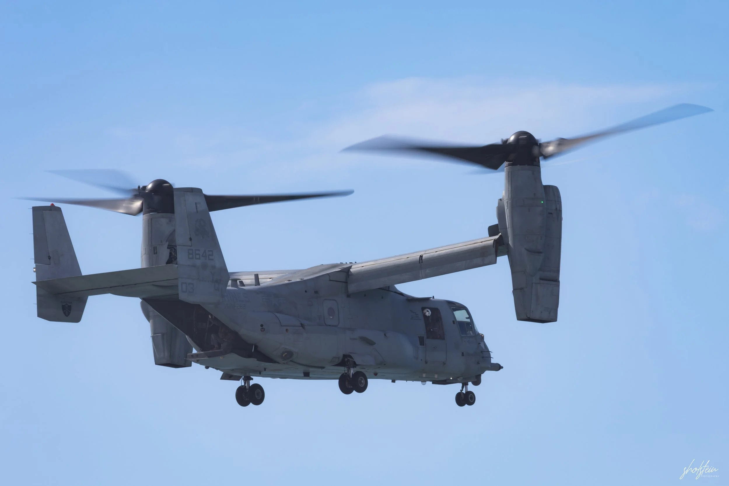 Pacific Airshow 16-8-26p1-1-235-l.jpg