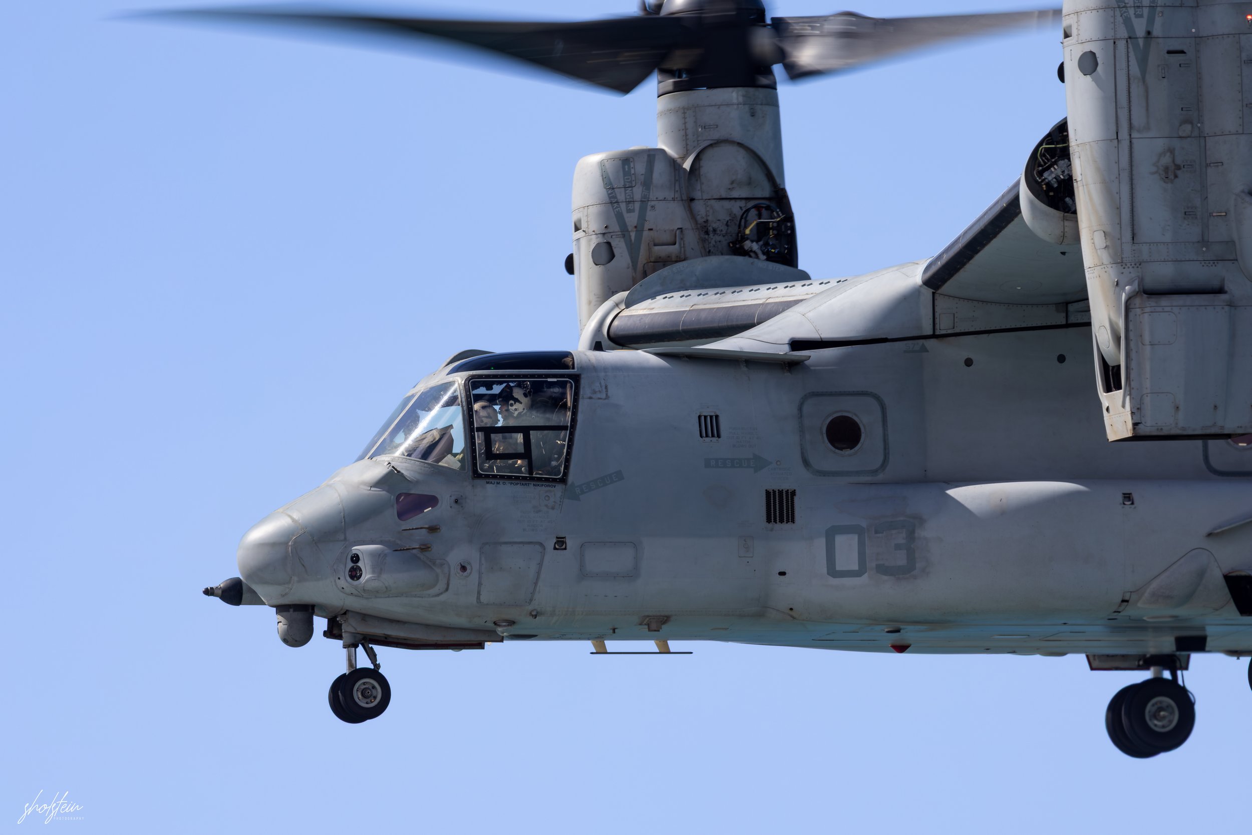 Pacific Airshow 16-8-26p1-1-243-l.jpg