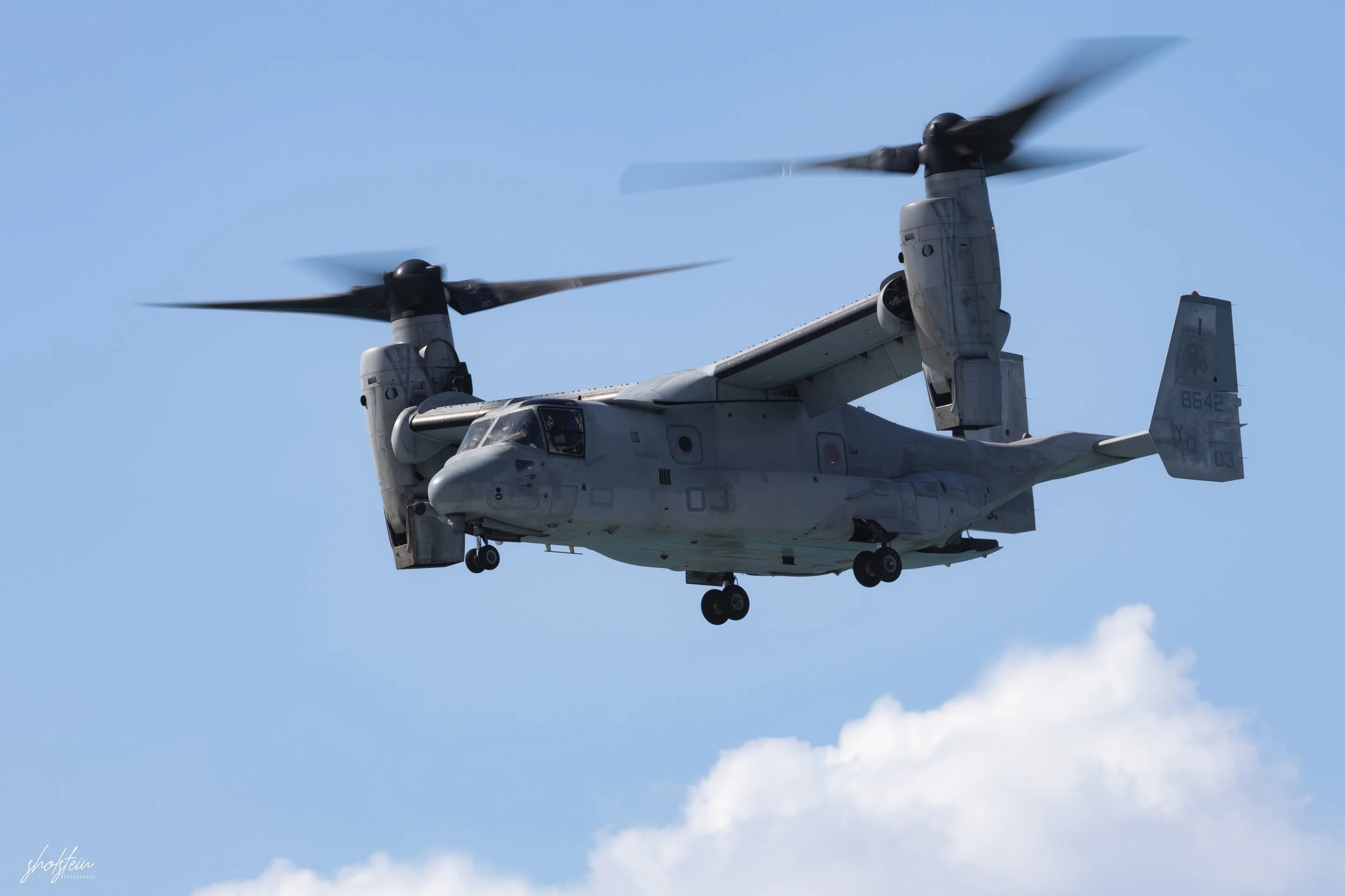 Pacific Airshow 16-8-26p1-1-232-l.jpg