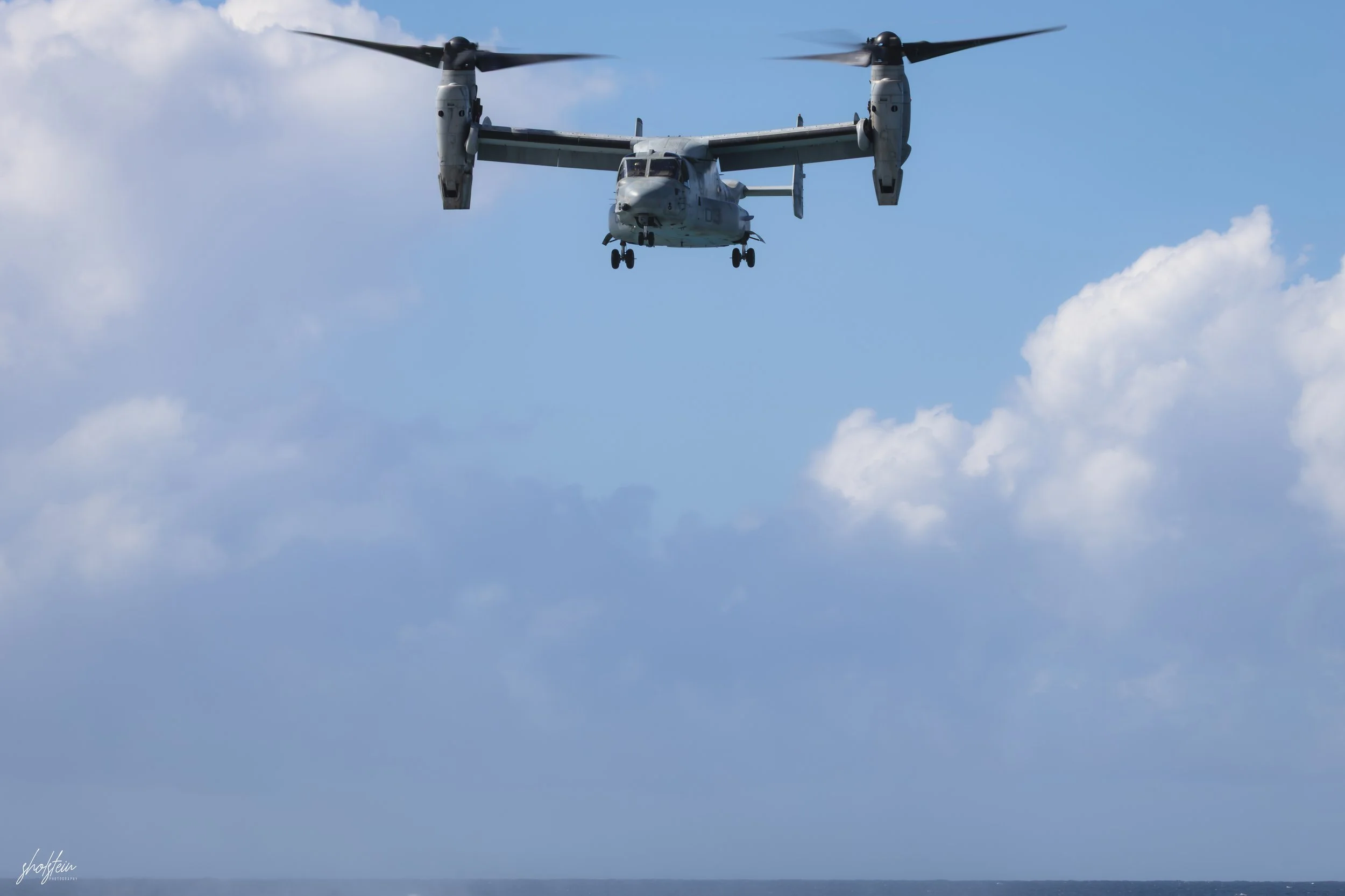 Pacific Airshow 16-8-26p1-1-229-l.jpg