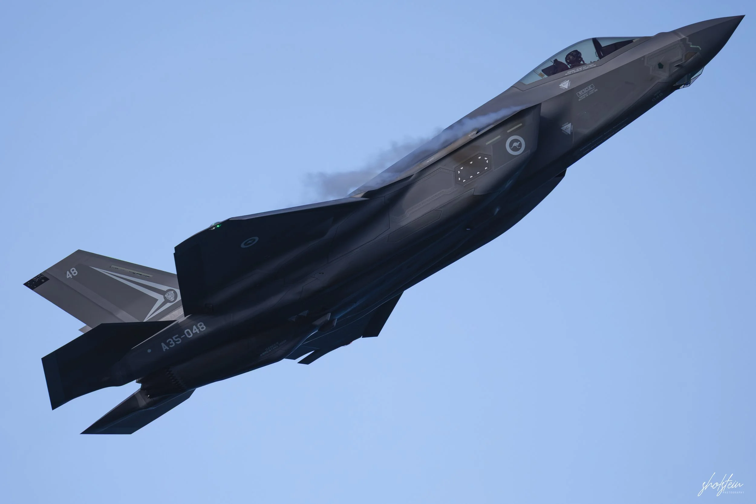Pacific Airshow 16-8-26p2-1-106-l.jpg