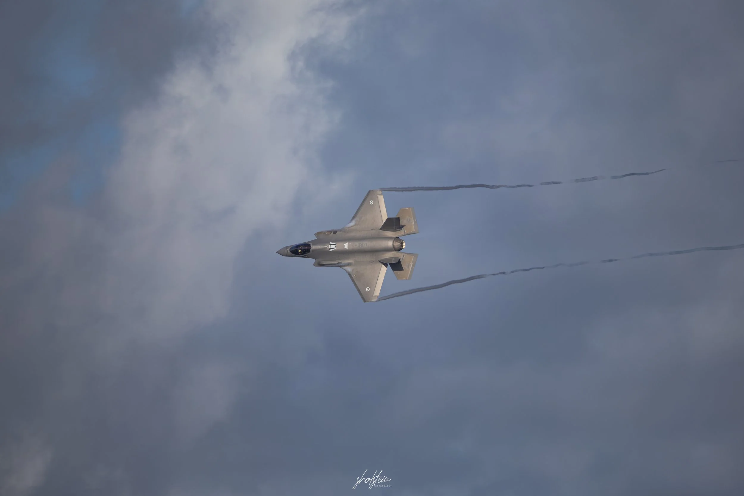 Pacific Airshow 16-8-26p2-1-134-l.jpg