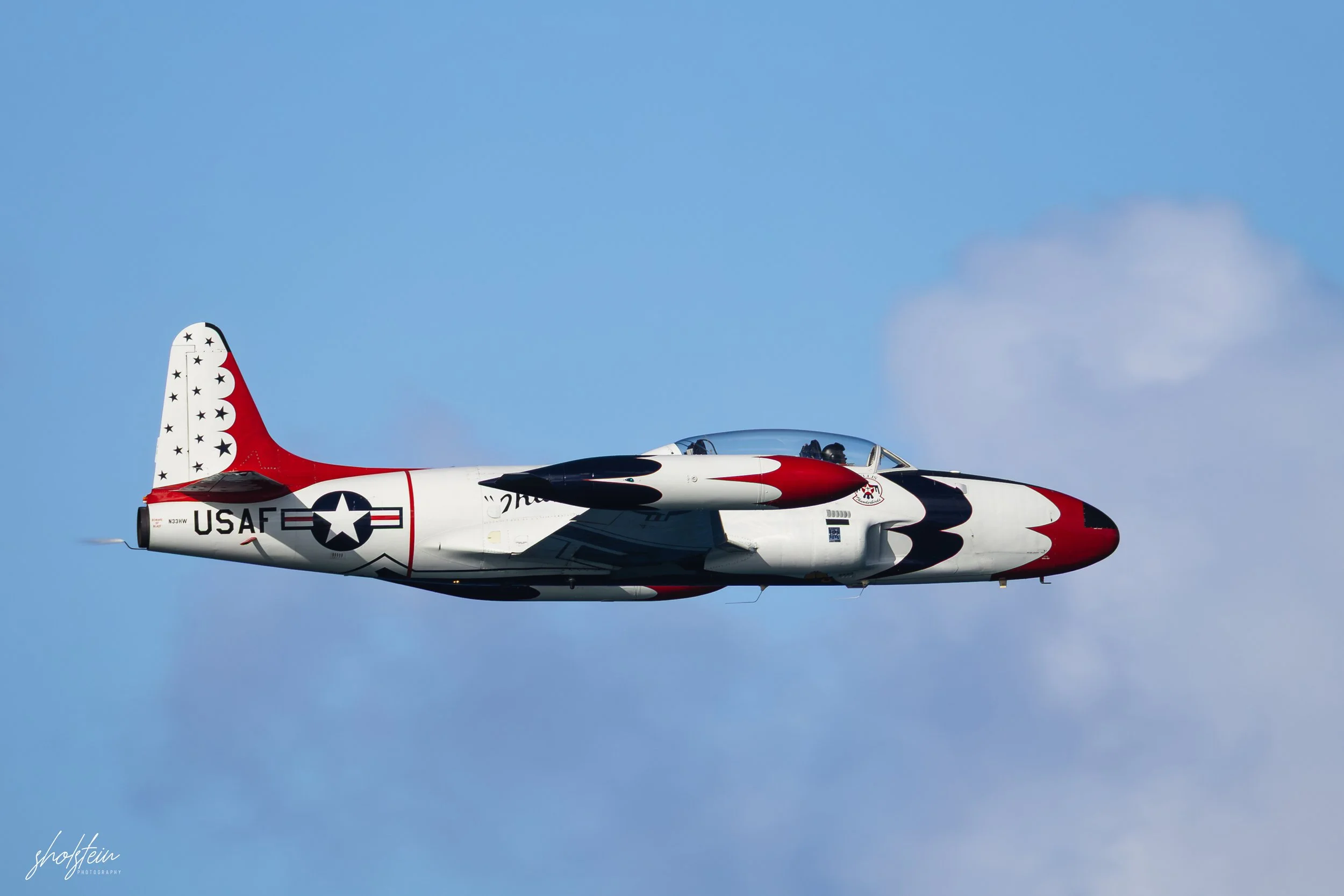 Pacific Airshow 16-8-26p2-1-88-l.jpg
