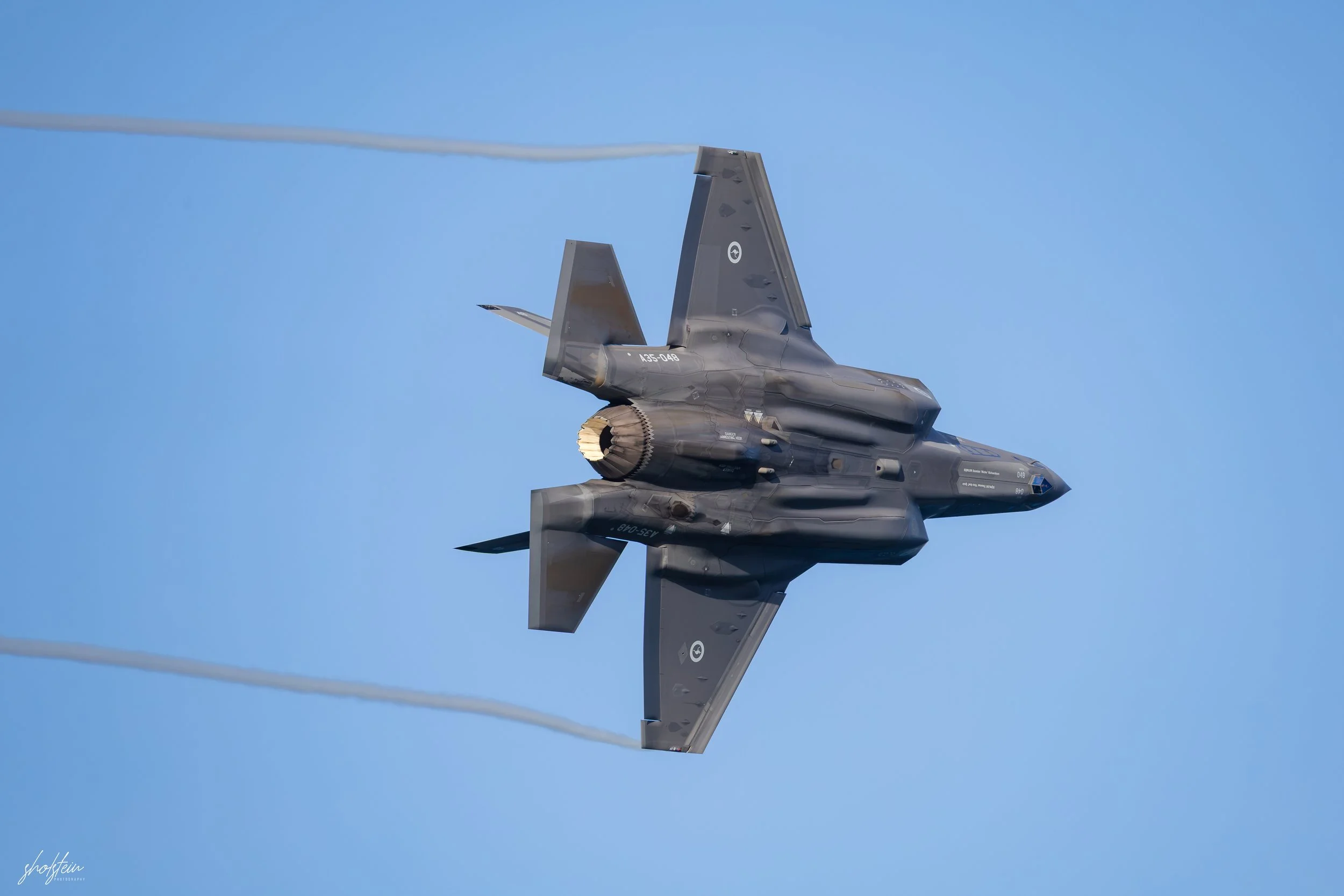 Pacific Airshow 16-8-26p2-1-133-l.jpg