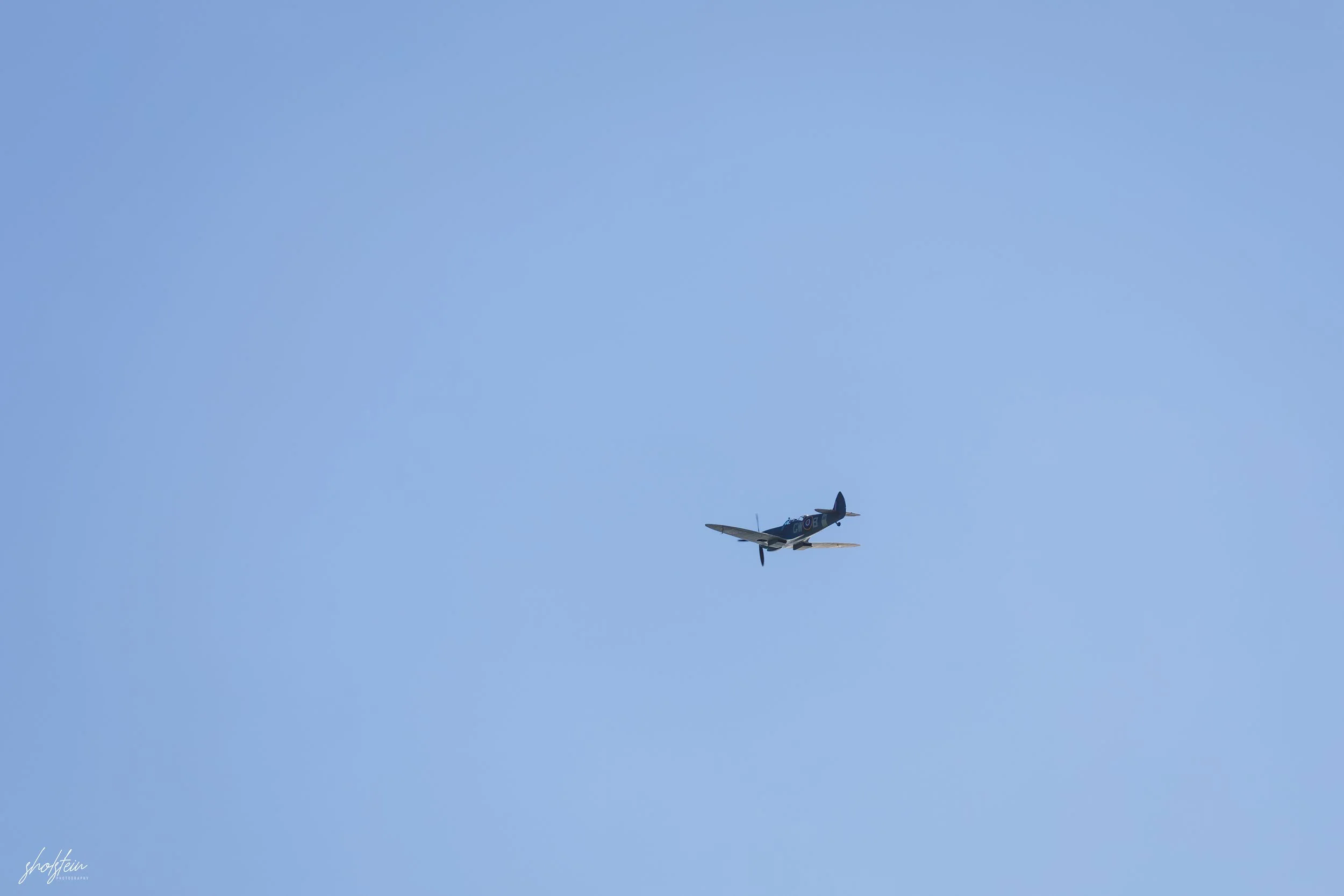 Pacific Airshow 16-8-26p1-1-l.jpg