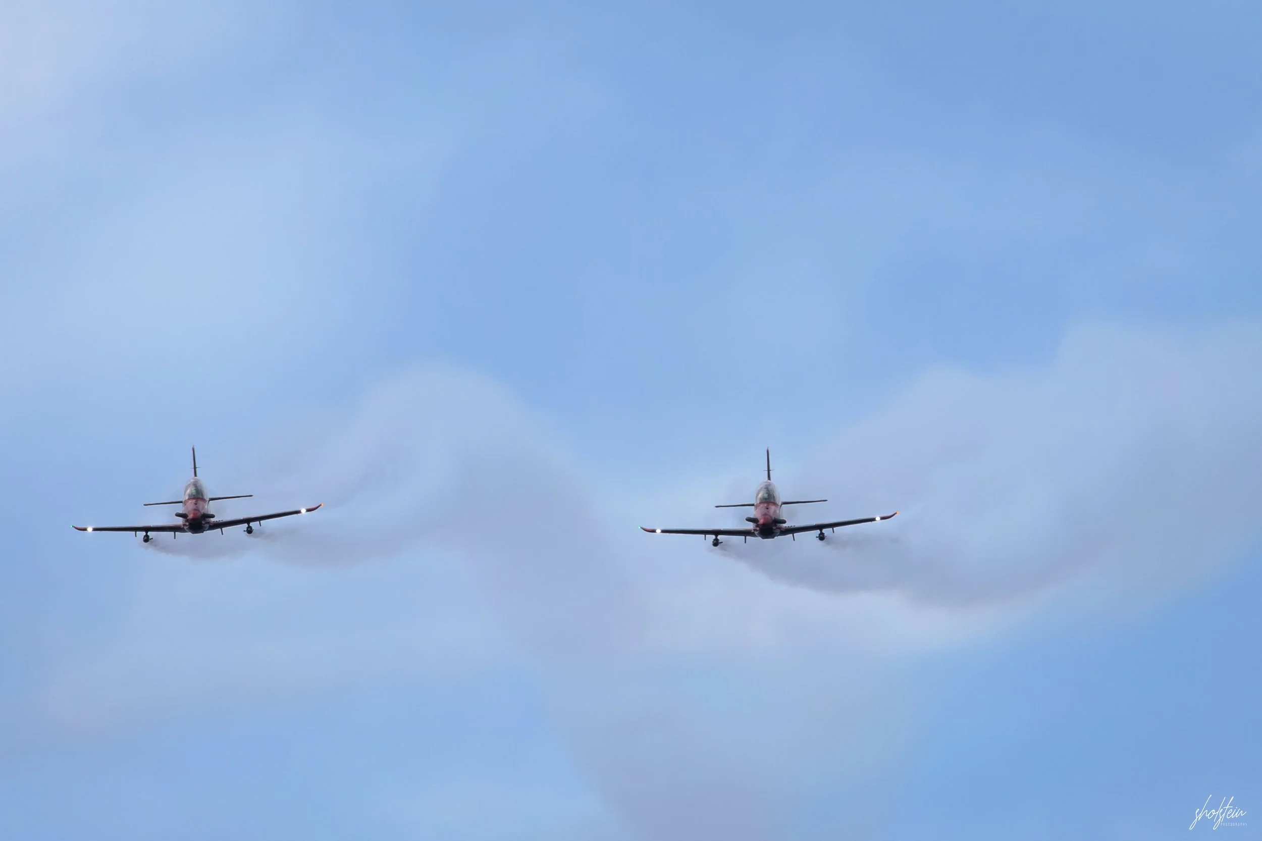 Pacific Airshow 16-8-26p1-1-136-l.jpg