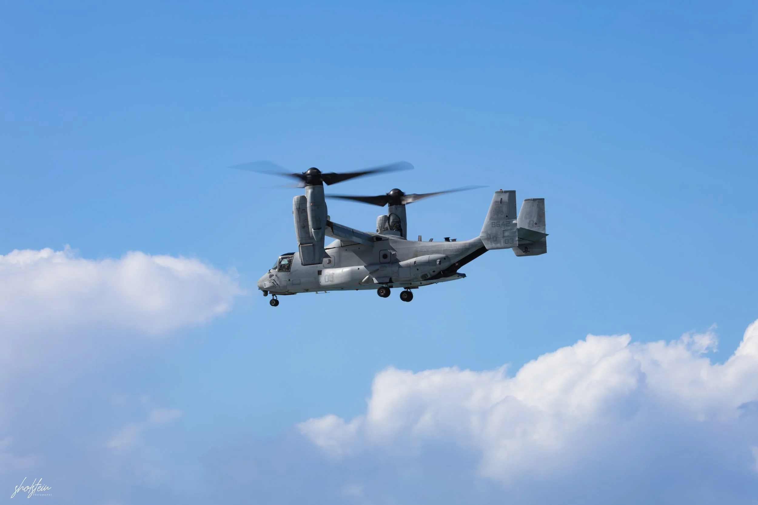 Pacific Airshow 16-8-26p1-1-239-l.jpg