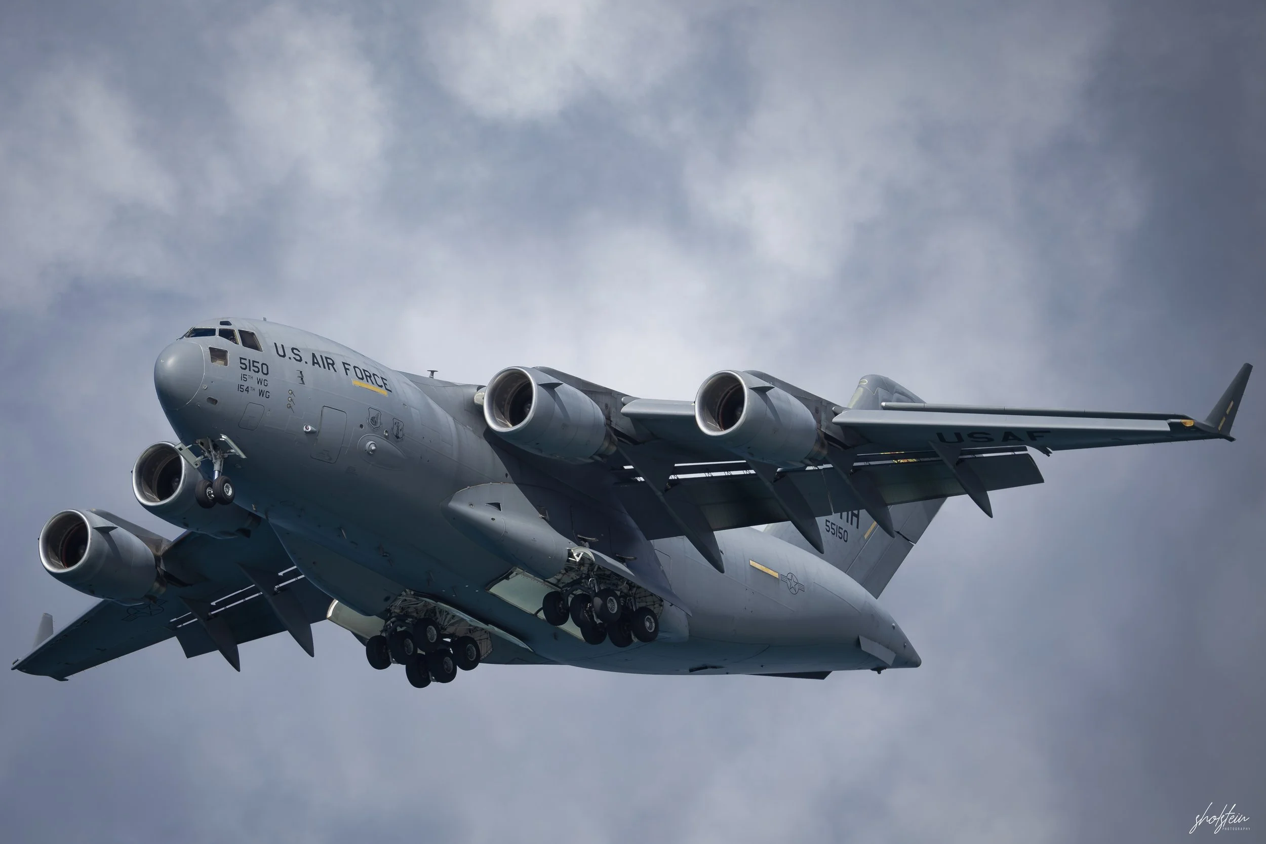 Pacific Airshow 16-8-26p1-1-200-l.jpg