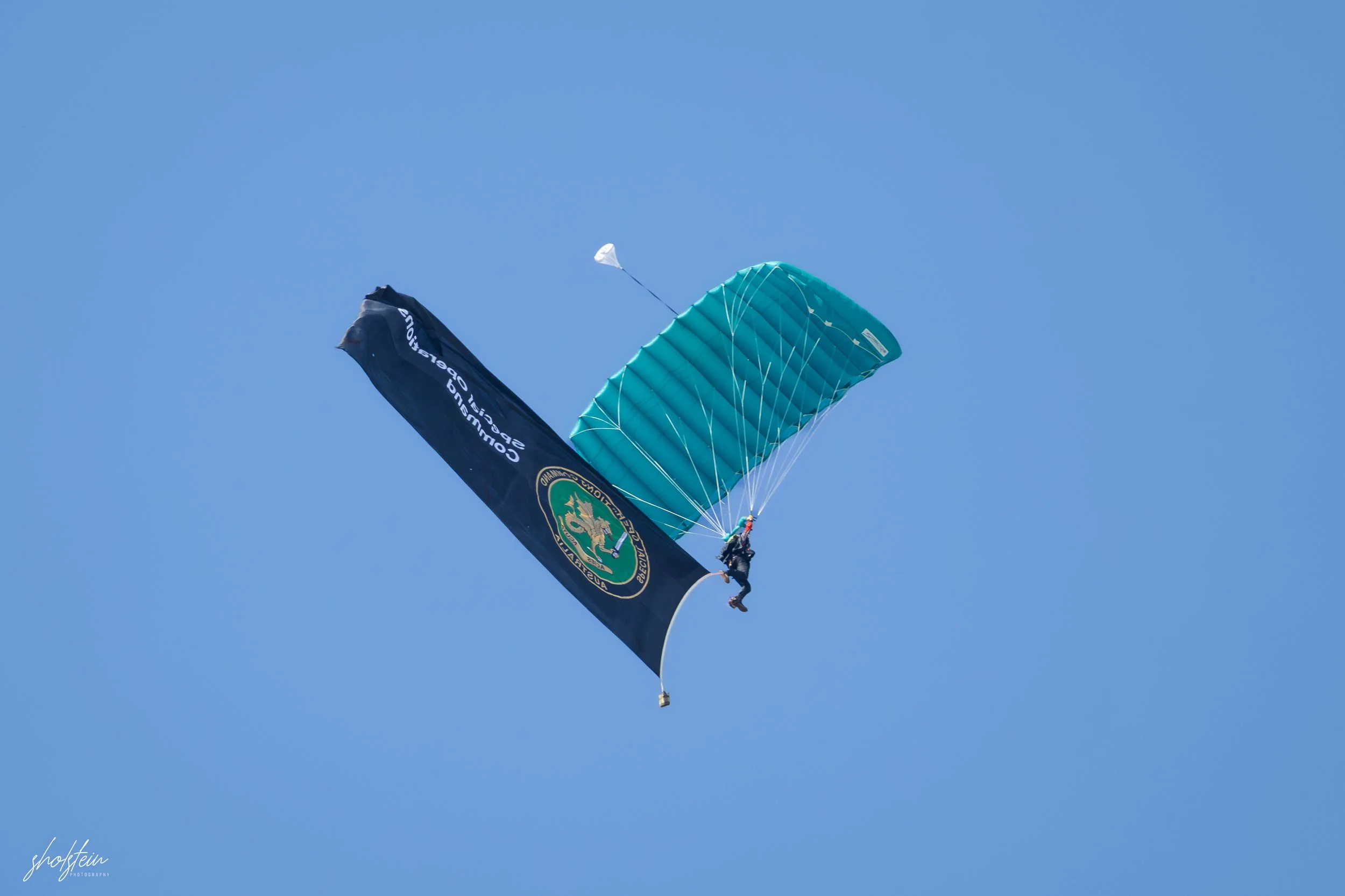 Pacific Airshow 16-8-26p1-1-70-l.jpg