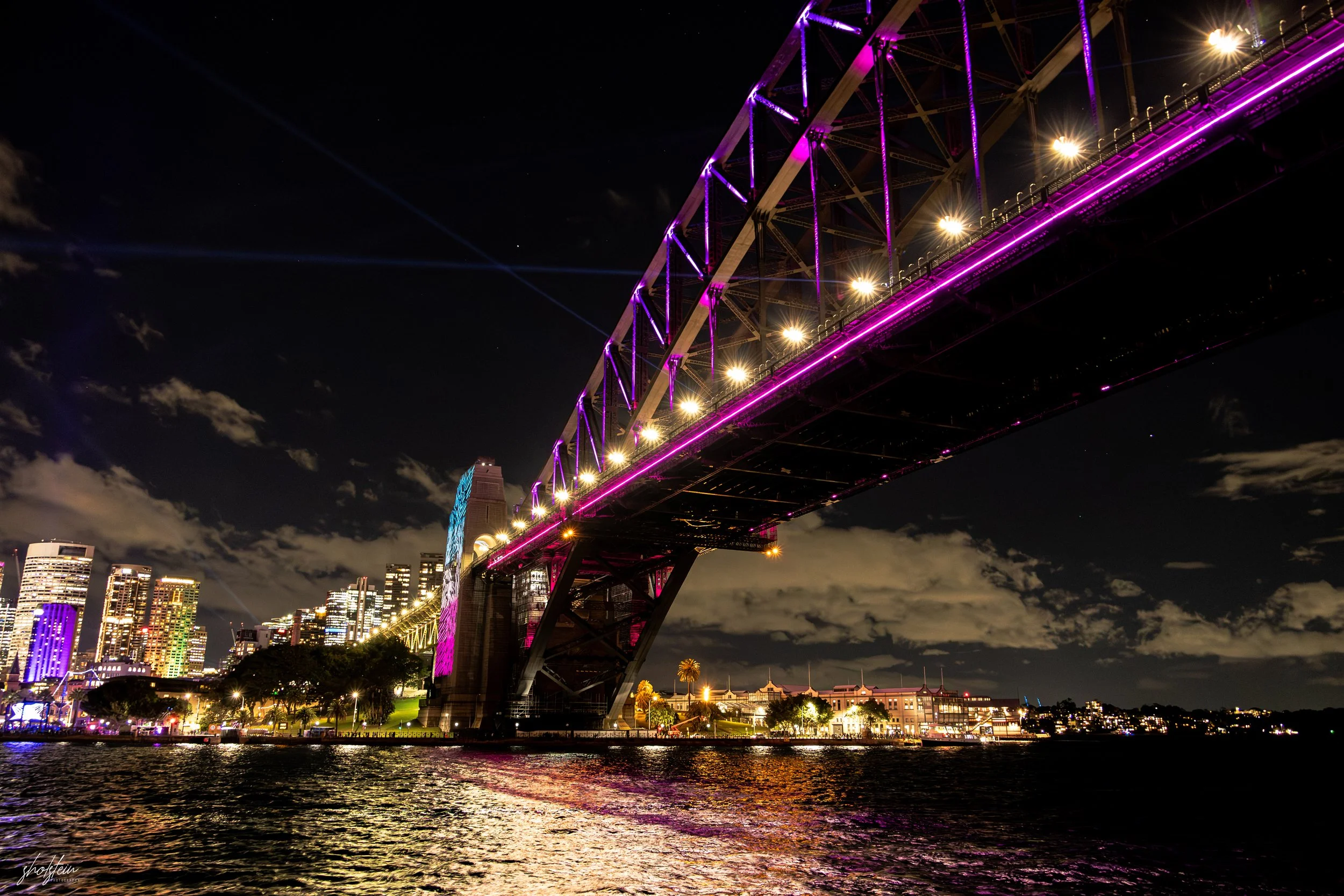 Vivid-Sony Cruise 3-6-26-1-48-l.jpg