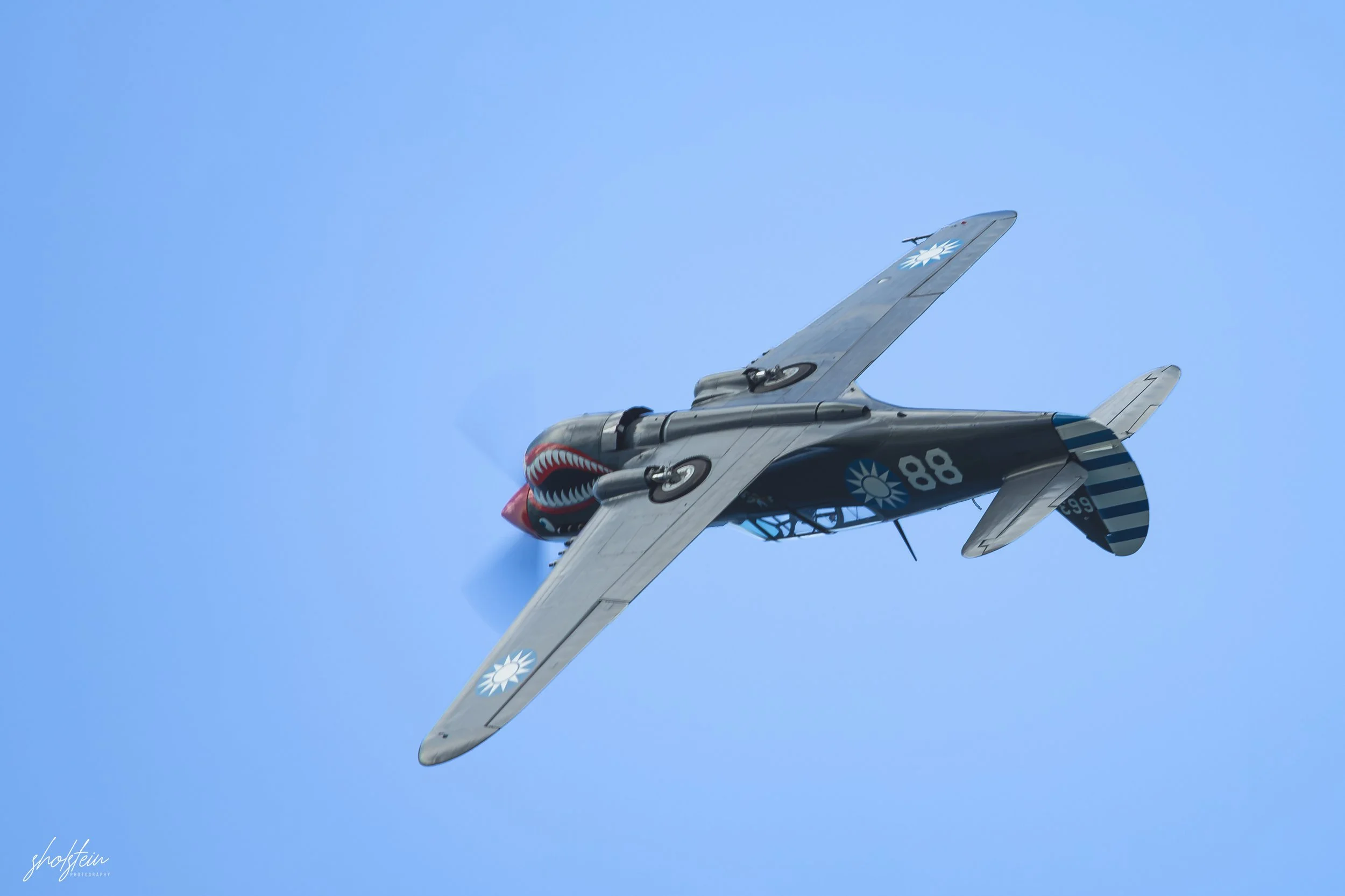 Pacific Airshow 16-8-26p2-1-49-l.jpg