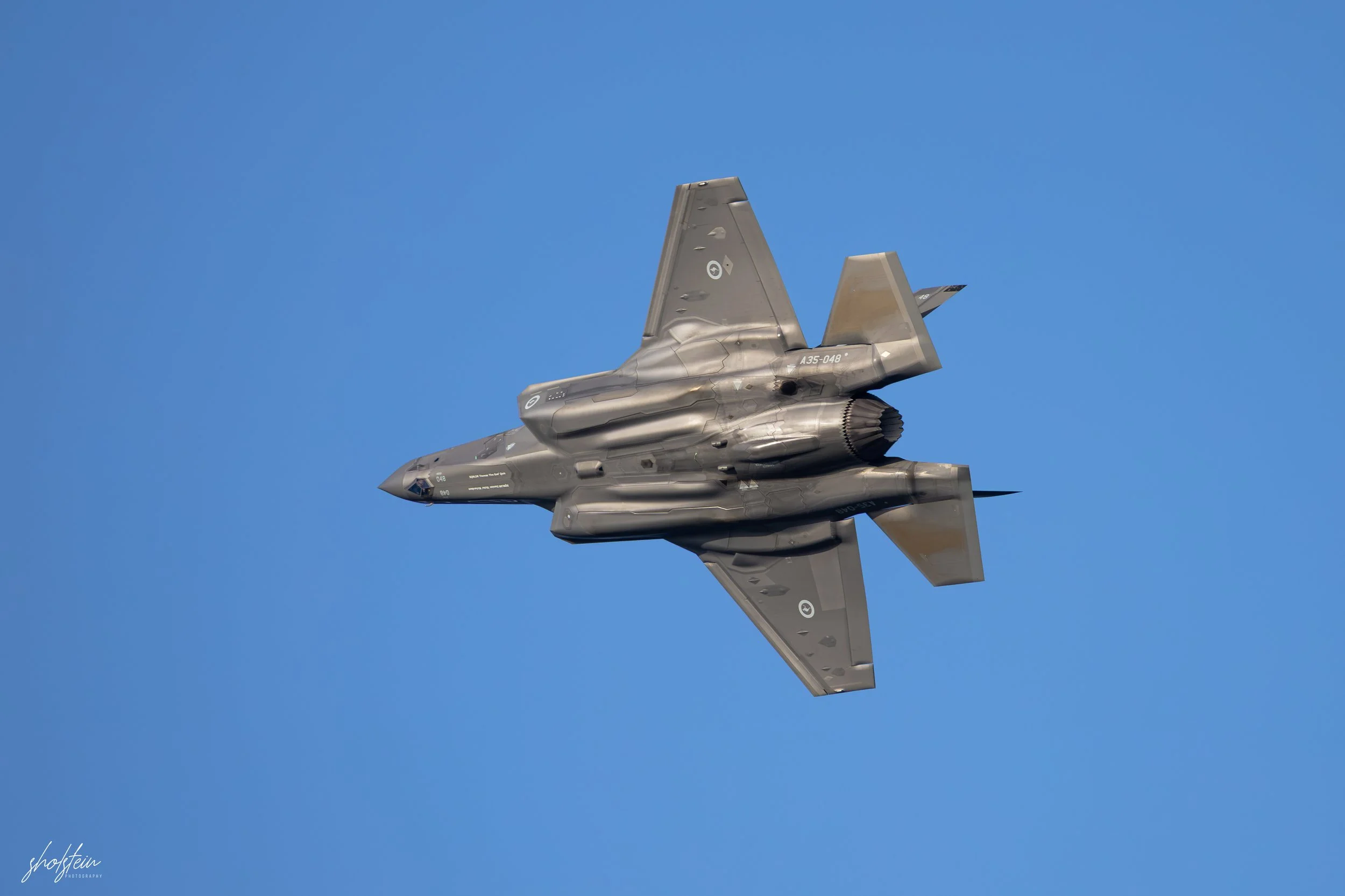 Pacific Airshow 16-8-26p2-1-145-l.jpg