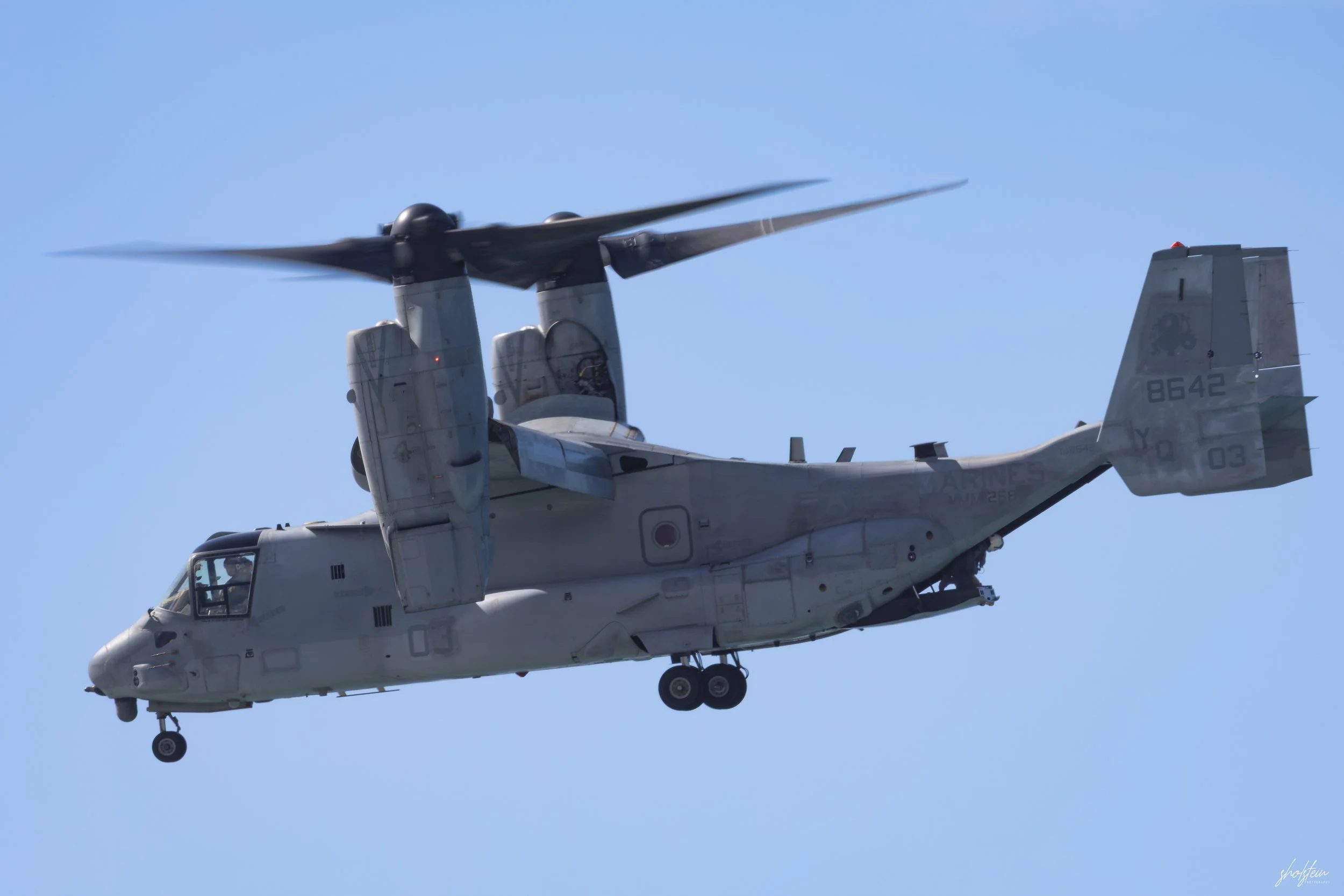 Pacific Airshow 16-8-26p1-1-236-l.jpg