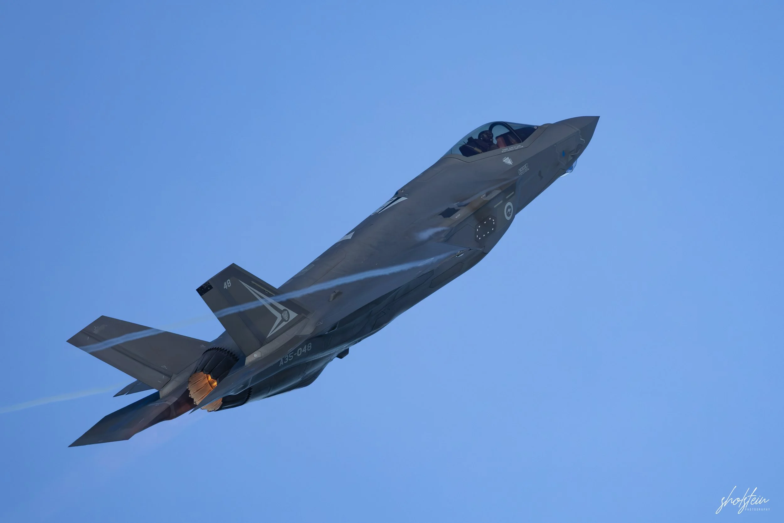 Pacific Airshow 16-8-26p2-1-108-l.jpg