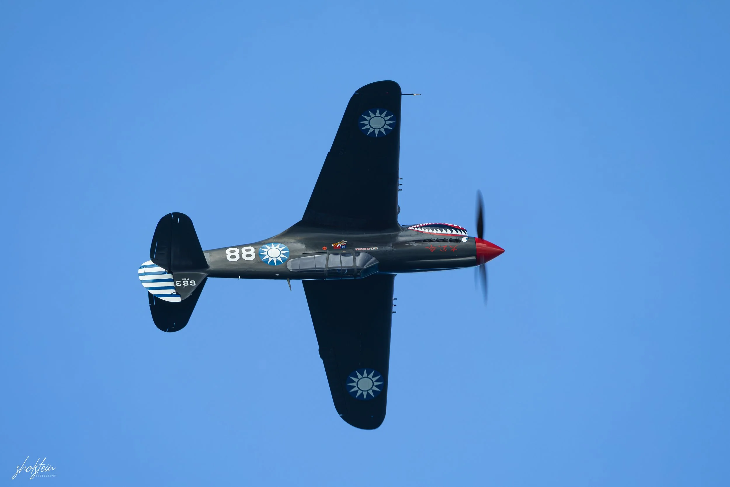 Pacific Airshow 16-8-26p2-1-48-l.jpg
