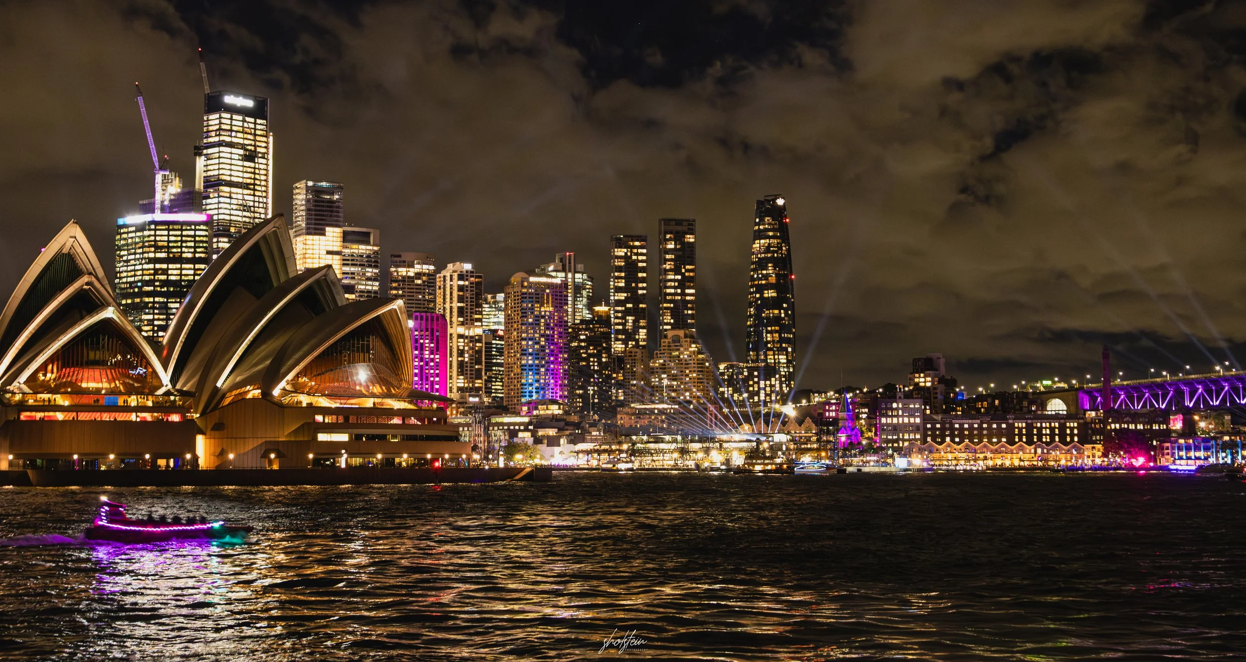 Vivid-Sony Cruise 3-6-26-1-42-l.jpg