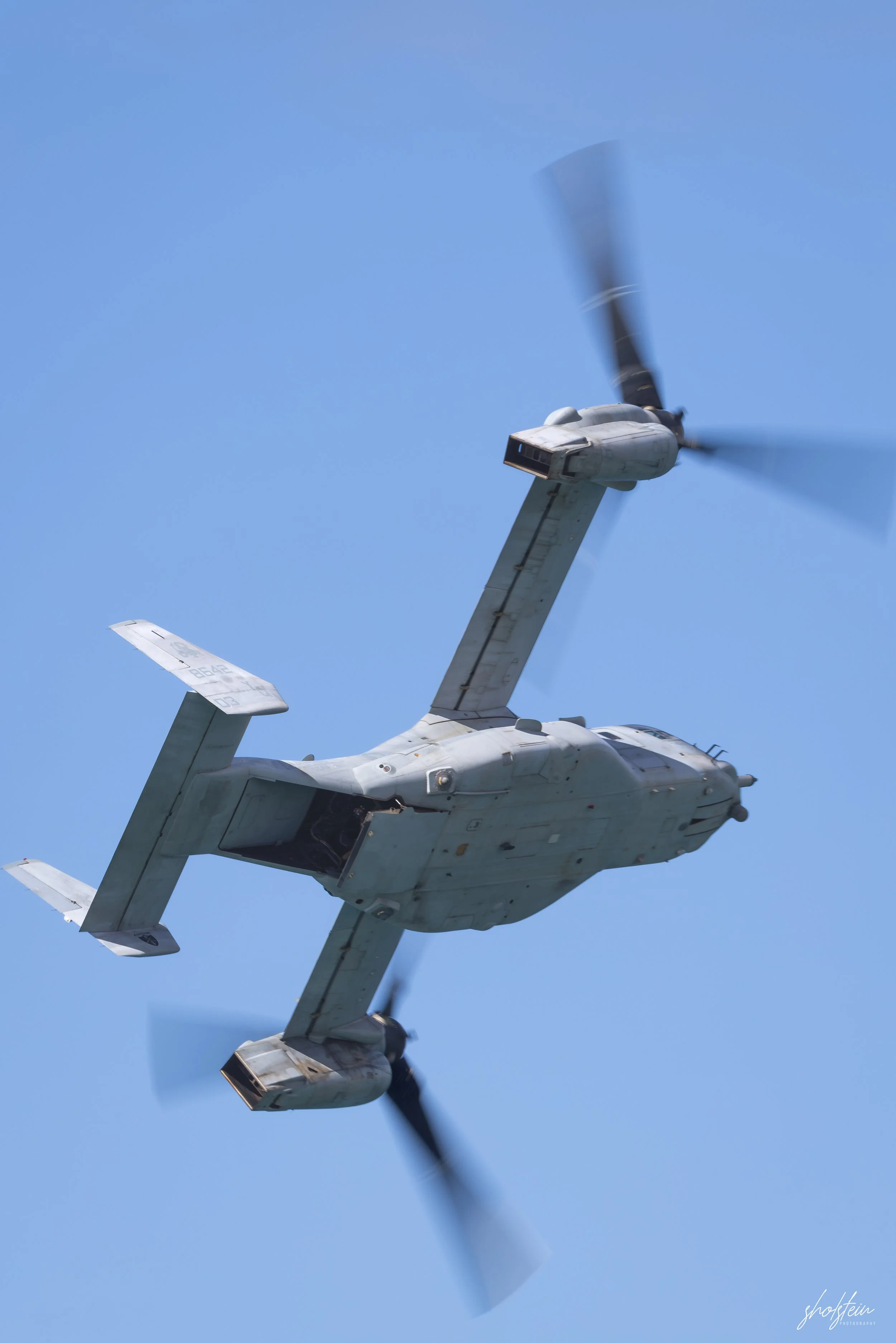 Pacific Airshow 16-8-26p1-1-221-l.jpg