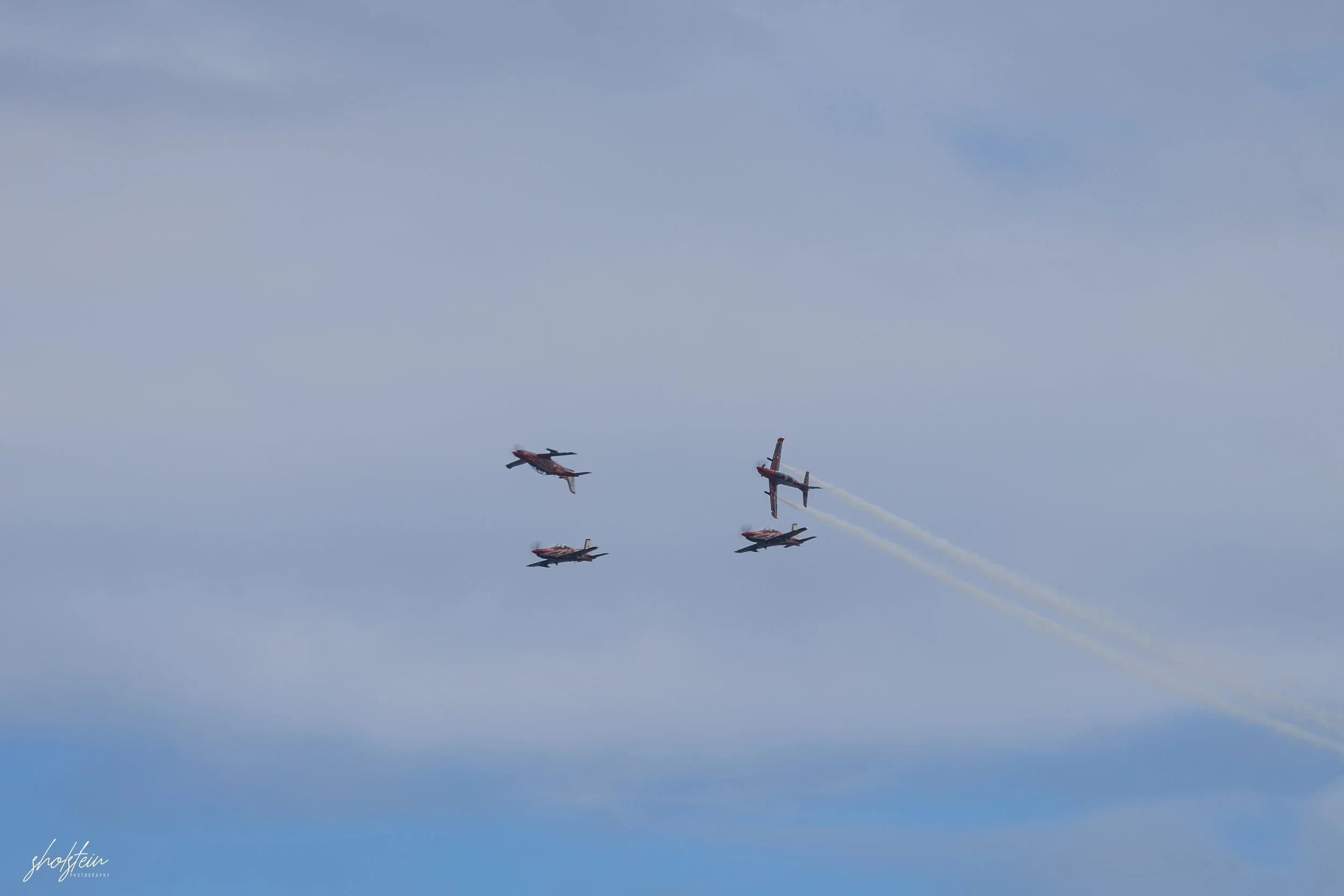 Pacific Airshow 16-8-26p1-1-147-l.jpg