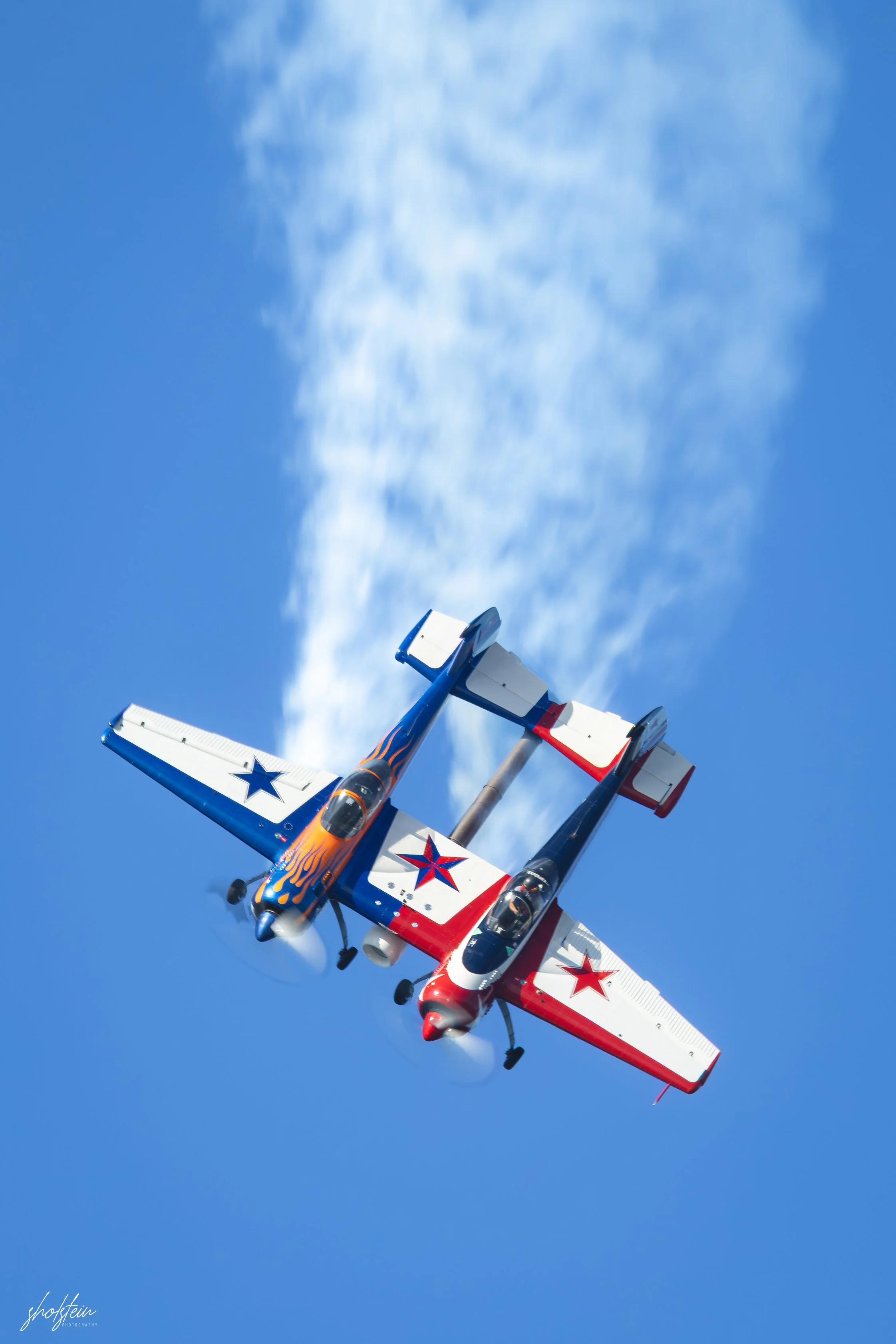 Pacific Airshow 14-8-26-1-109-l.jpg