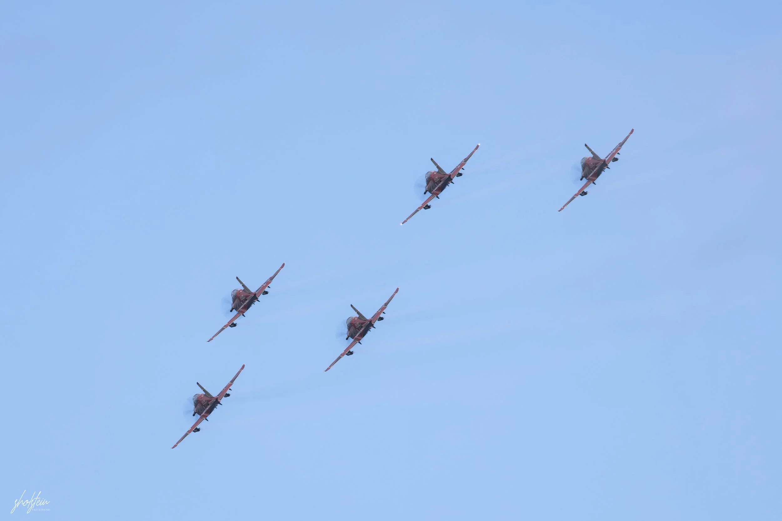 Pacific Airshow 16-8-26p1-1-153-l.jpg