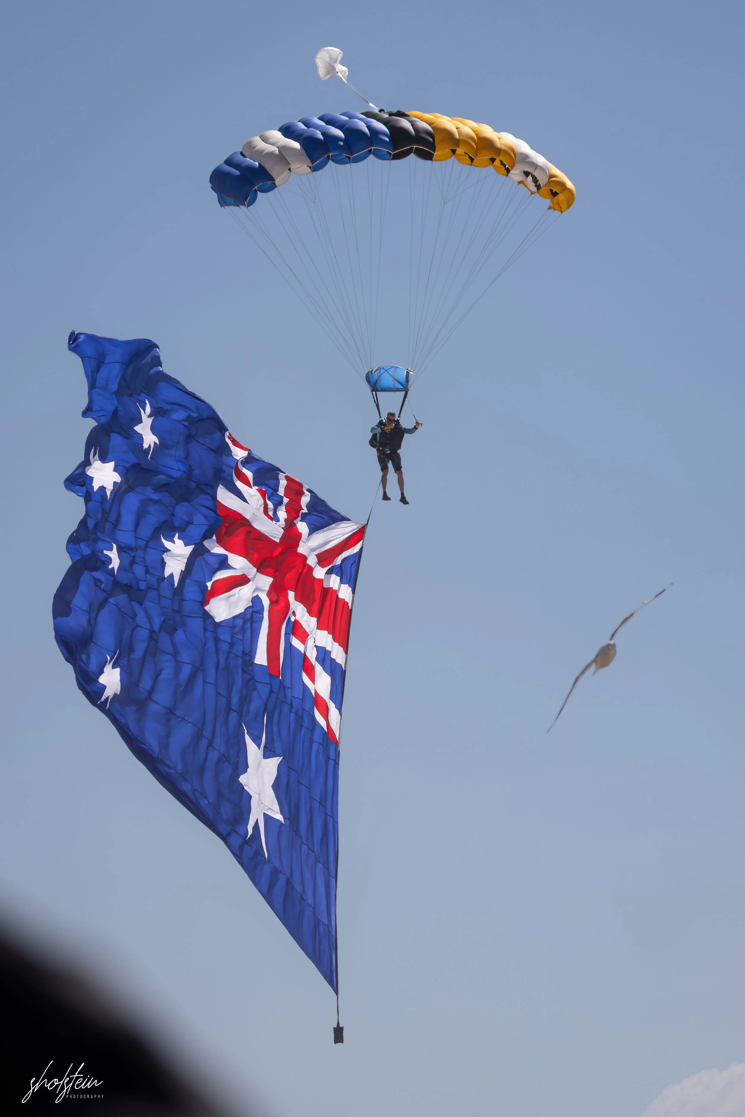 Pacific Airshow 16-8-26p1-1-7-l.jpg