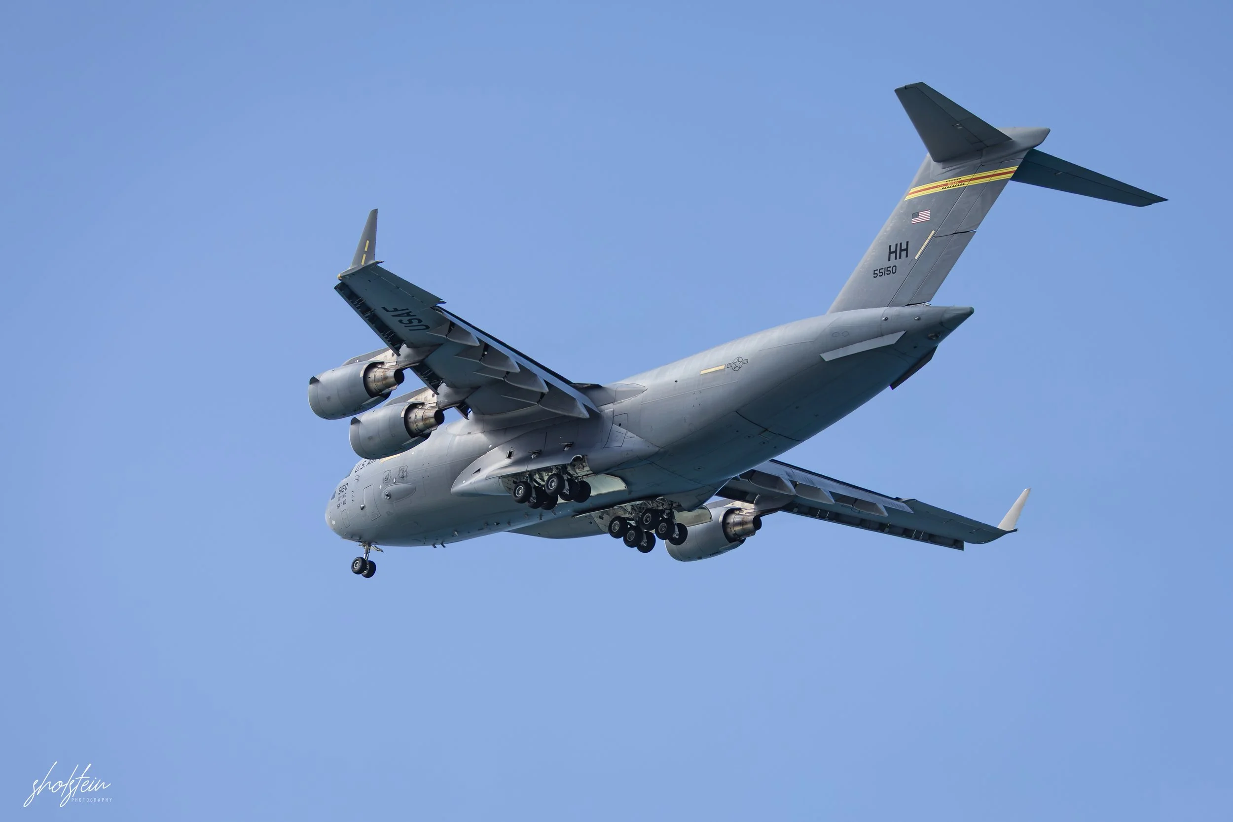 Pacific Airshow 16-8-26p1-1-202-l.jpg