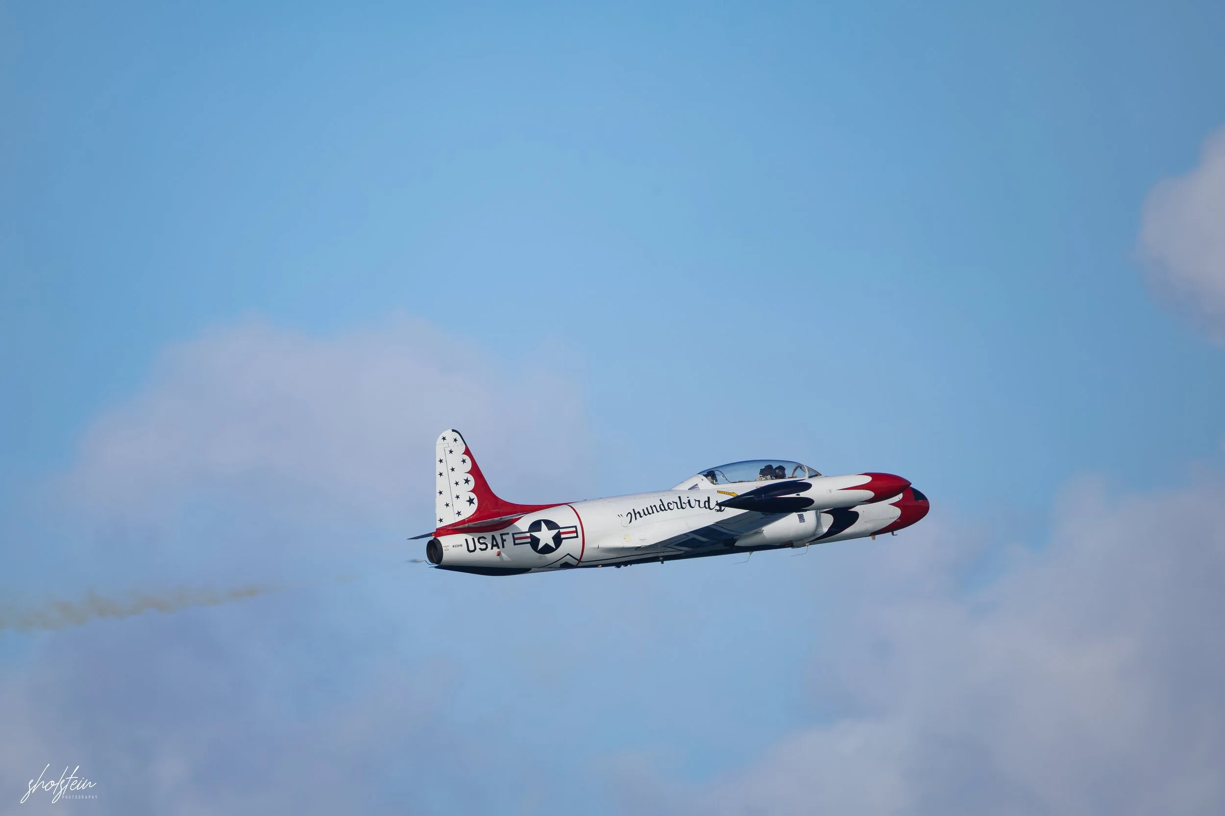 Pacific Airshow 16-8-26p2-1-89-l.jpg