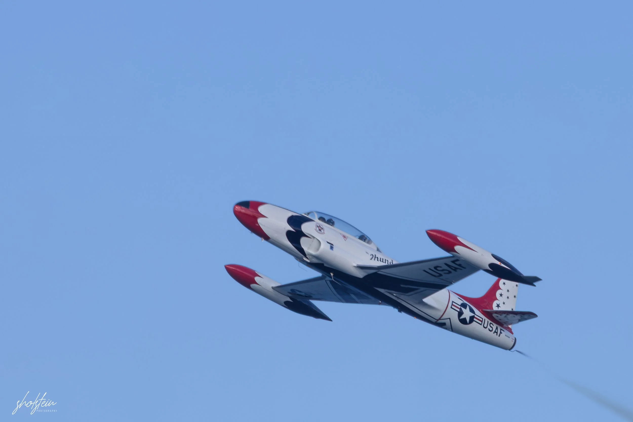 Pacific Airshow 16-8-26p2-1-91-l.jpg