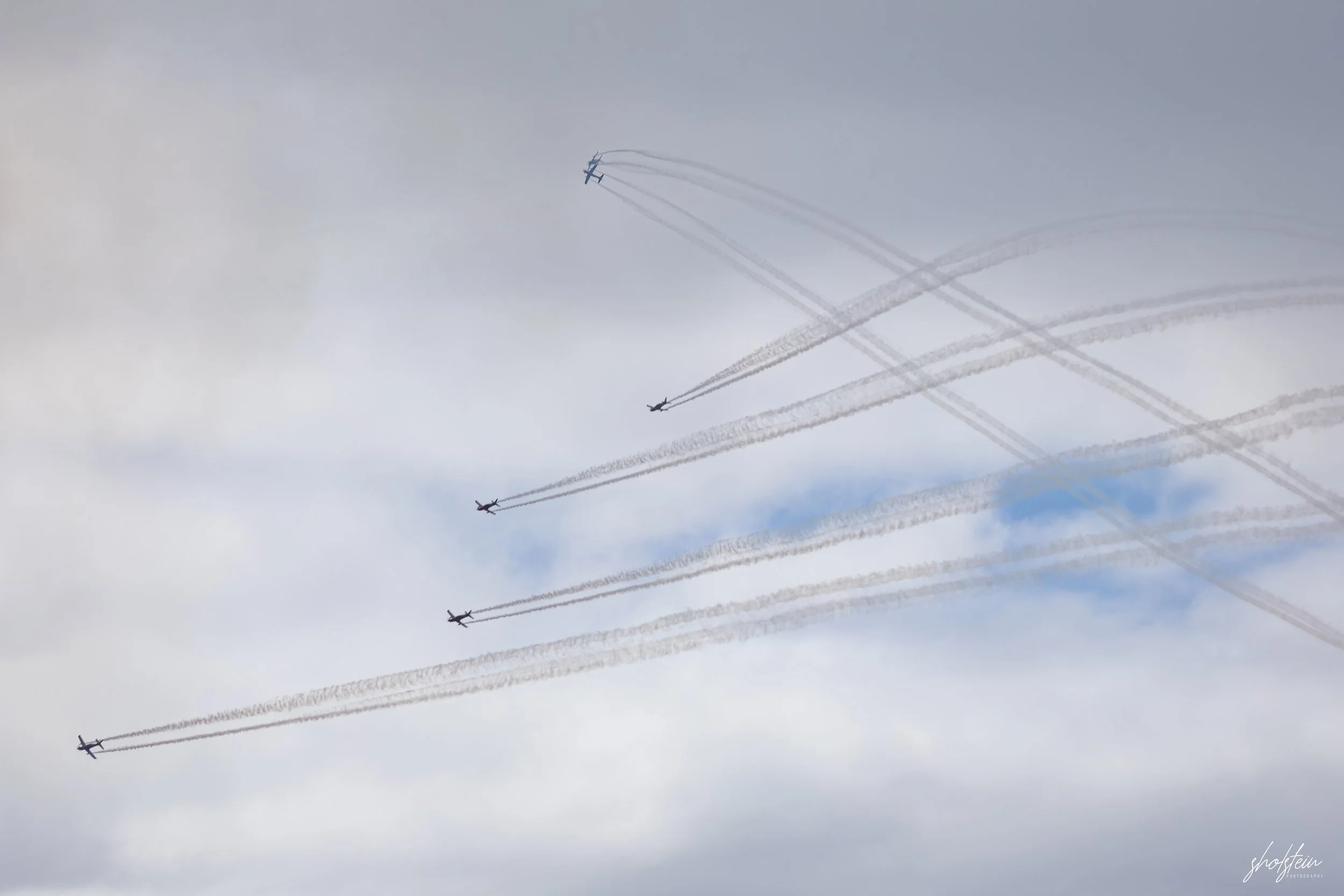 Pacific Airshow 16-8-26p1-1-158-l.jpg