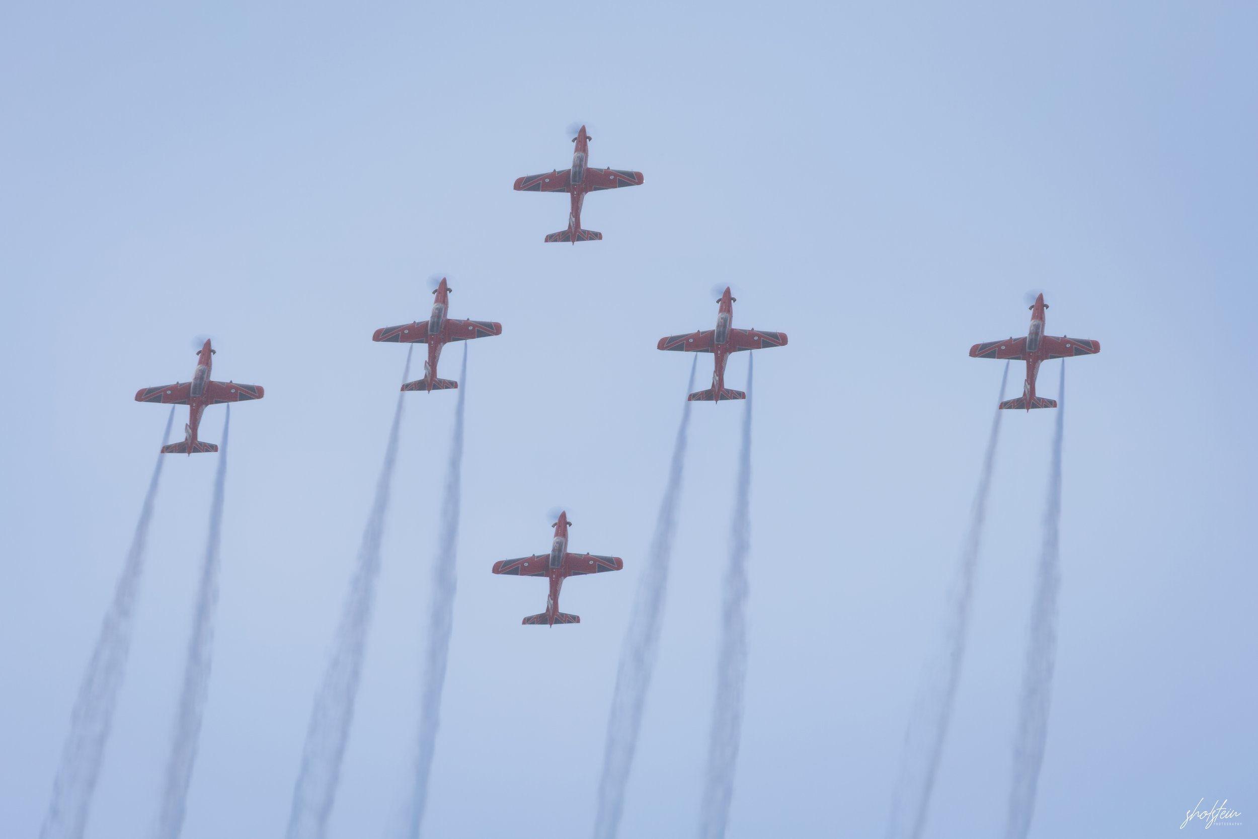 Pacific Airshow 16-8-26p1-1-132-l.jpg